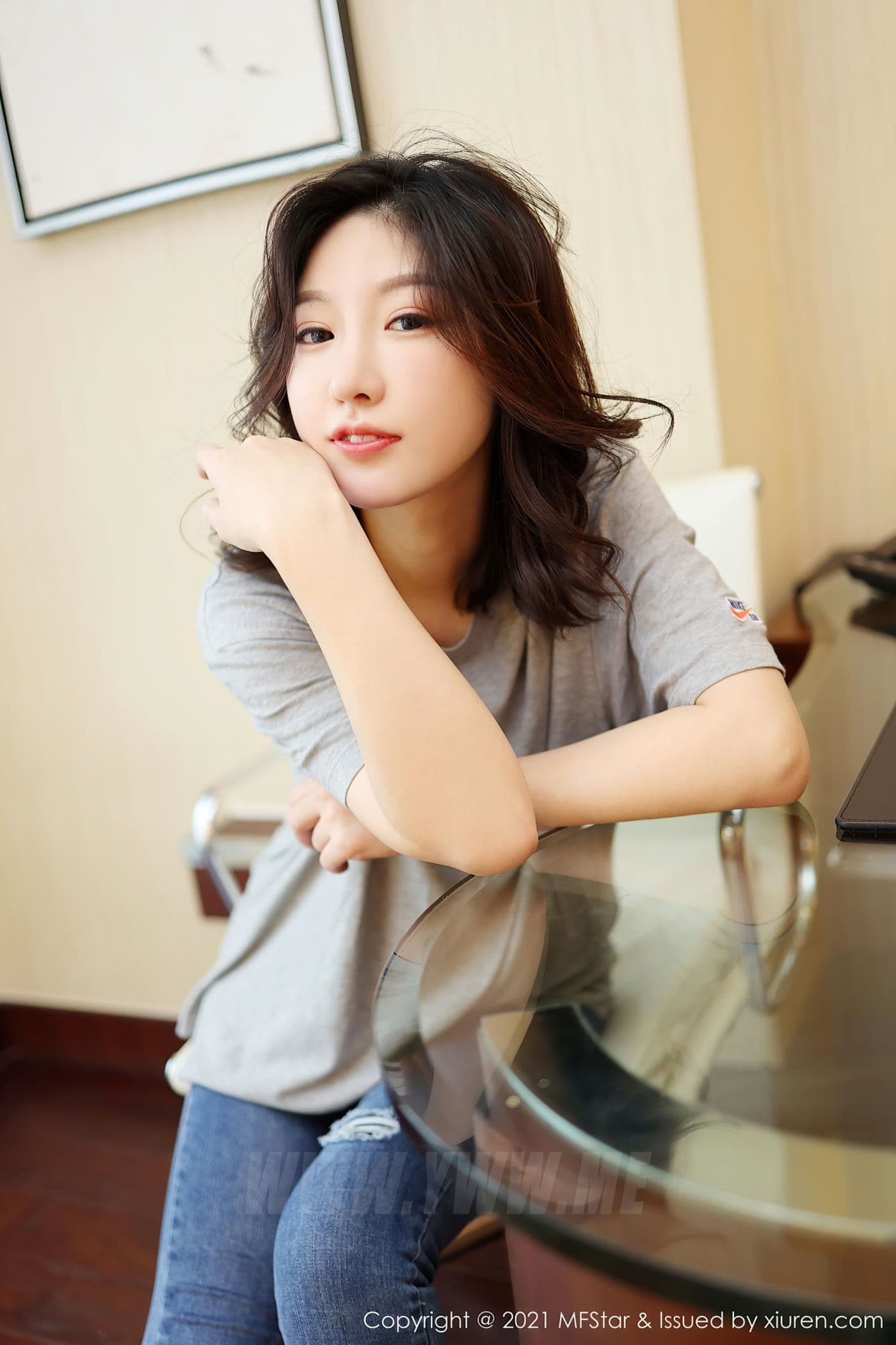 MFStar模范学院 VOL.474 人间荒糖 新人 美臀