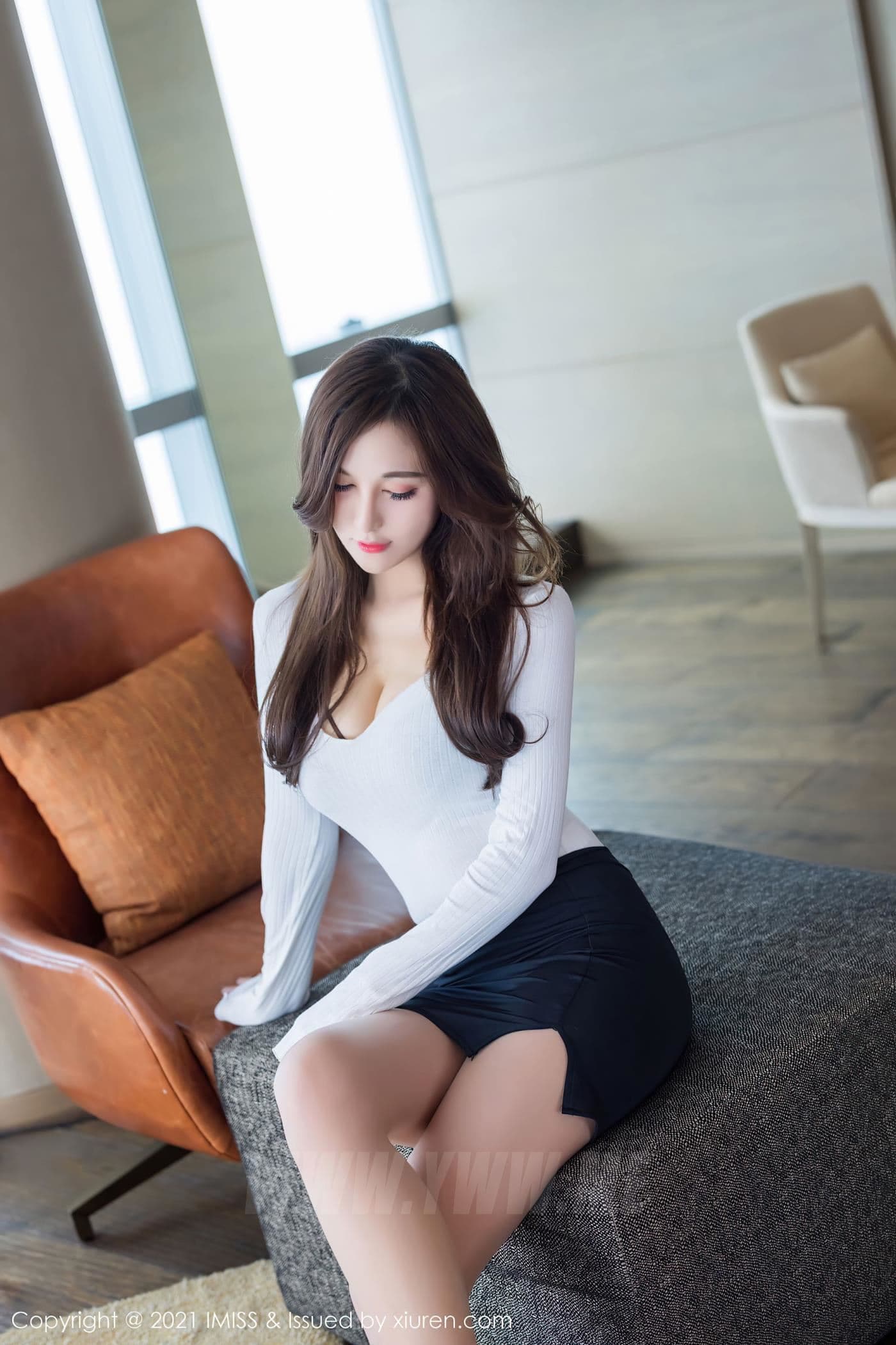 IMISS爱蜜社 VOL.573 Lavinia肉肉 丝袜 美腿