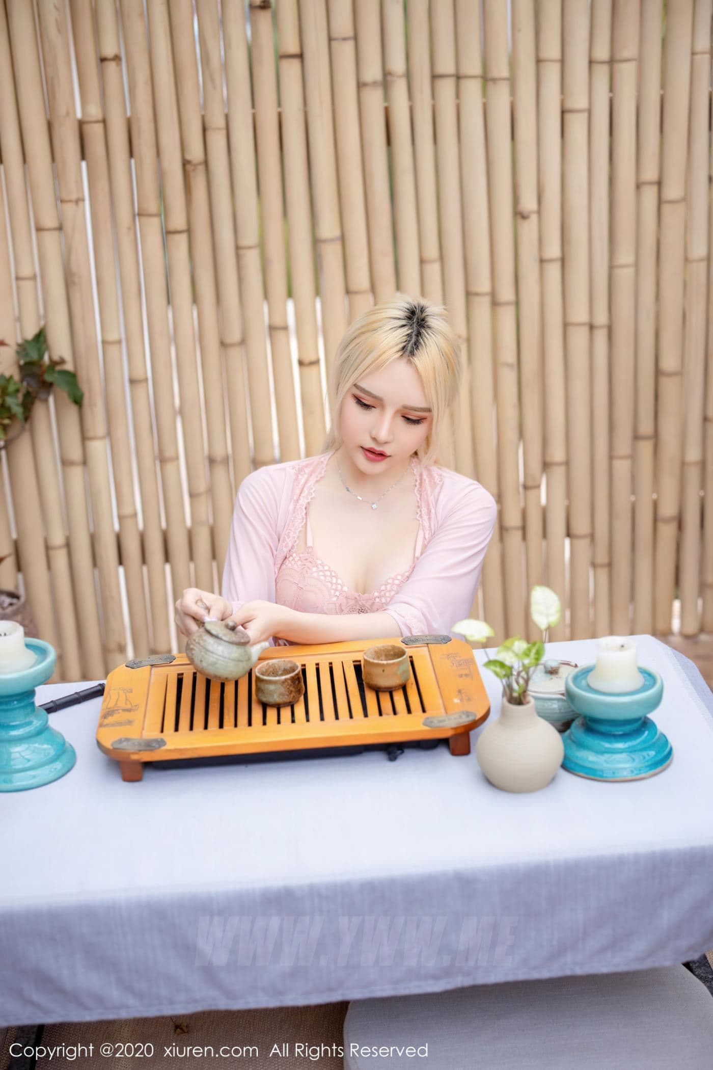 XiuRen秀人网 No.2585 淼淼小姐姐呀