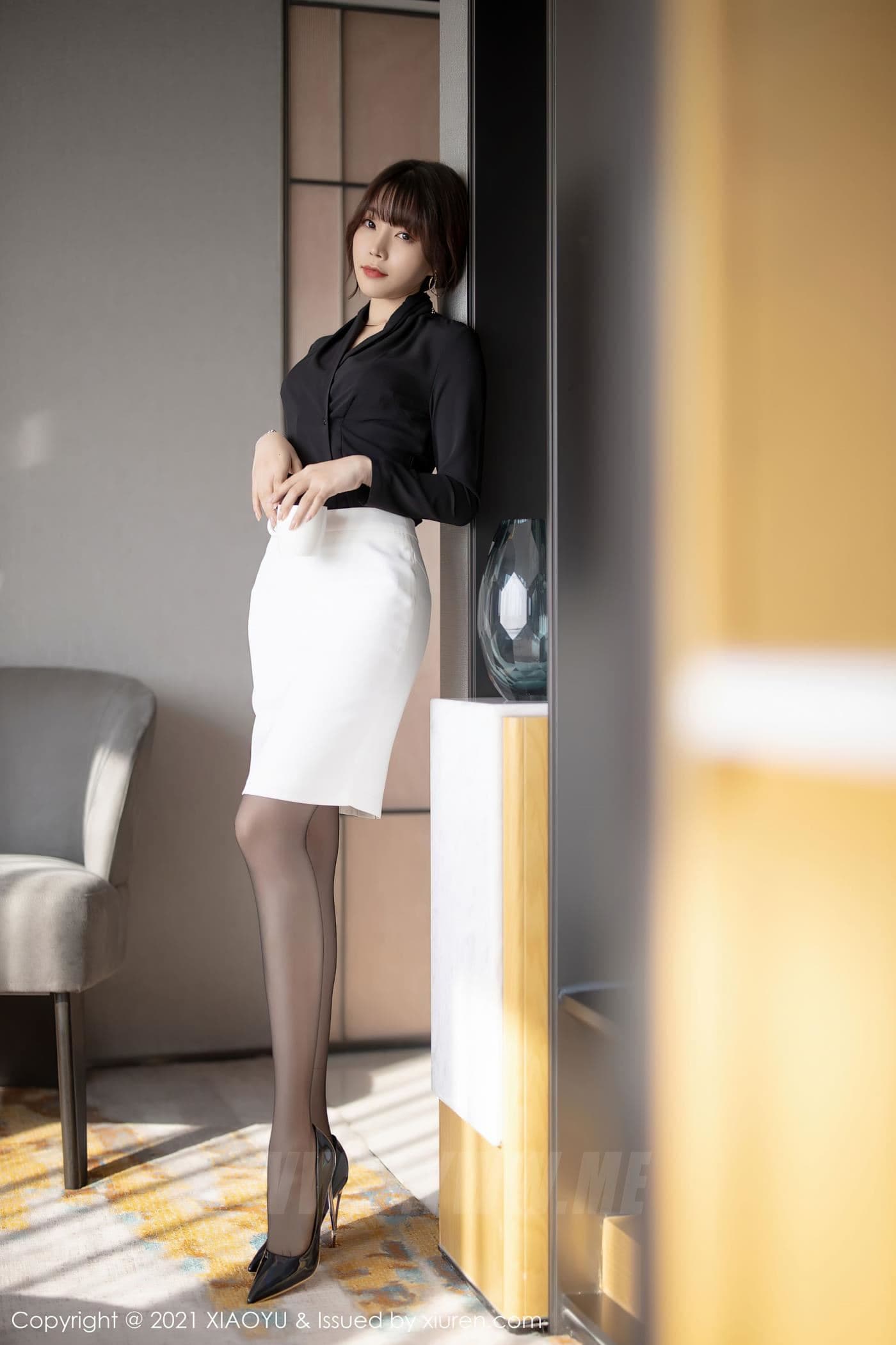 XIAOYU语画界 VOL.489 芝芝Booty 美腿 内衣