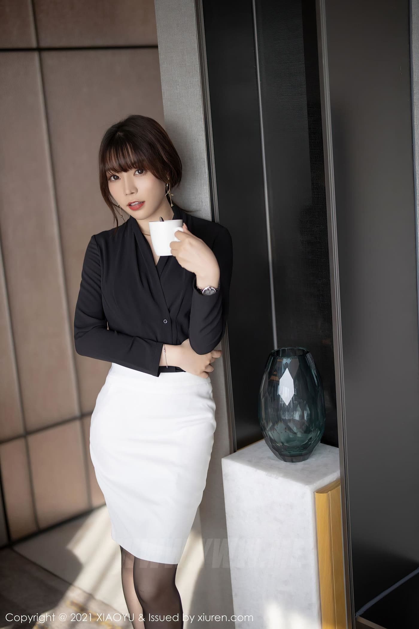 XIAOYU语画界 VOL.489 芝芝Booty 美腿 内衣