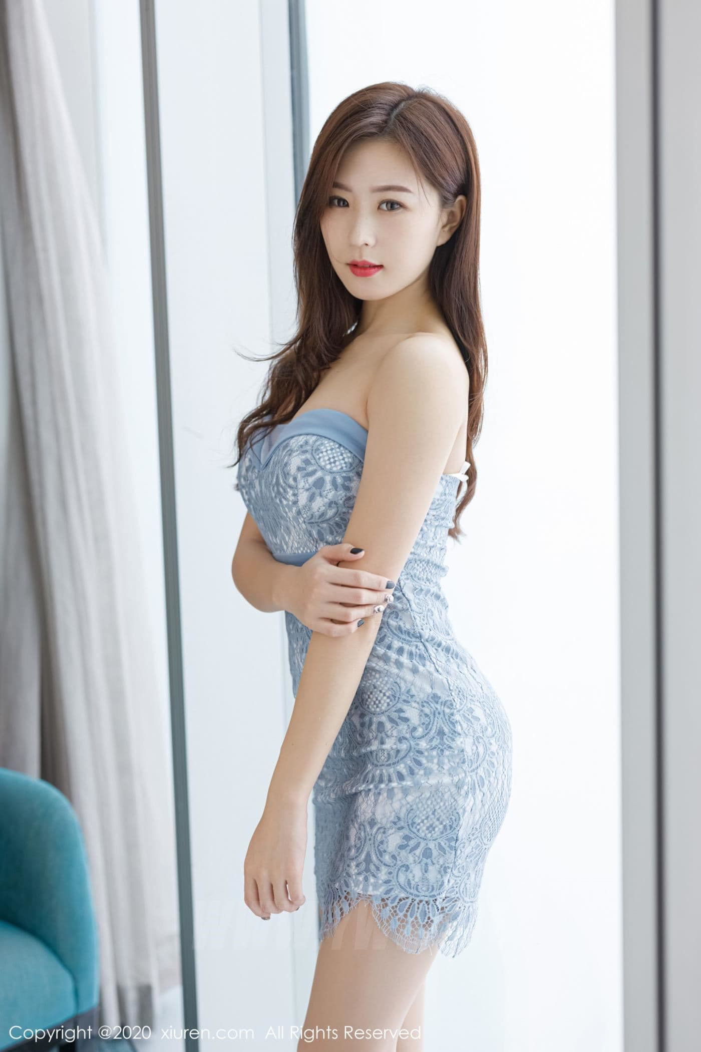 XiuRen秀人网 No.2237 杨紫嫣Cynthia 丝袜 抹胸