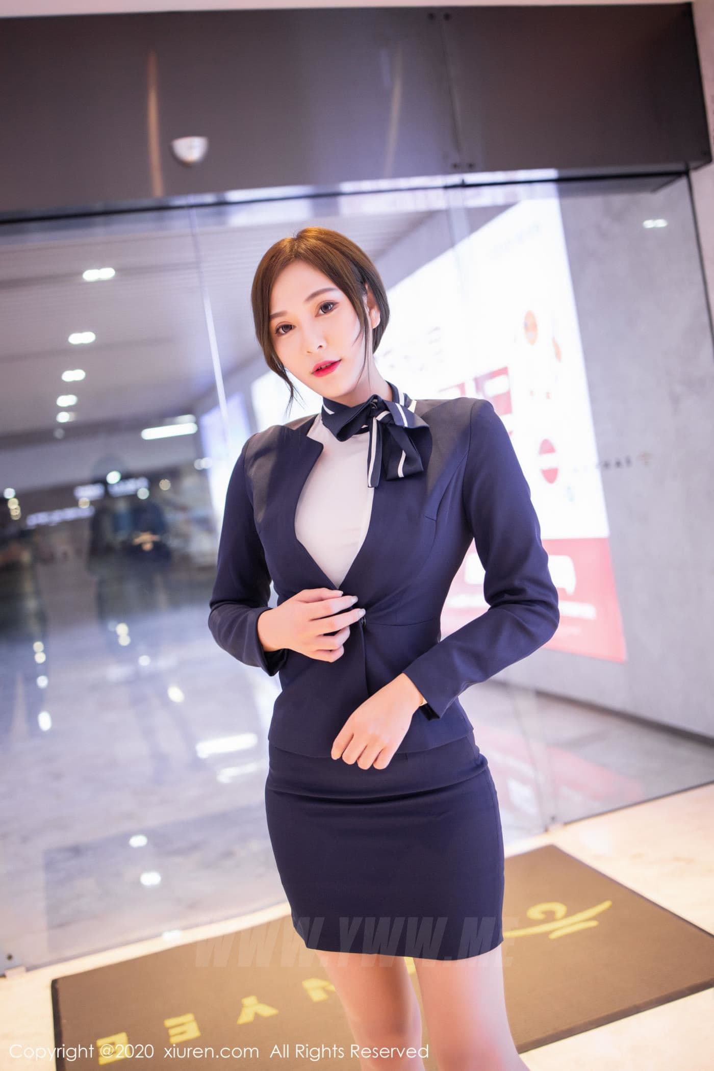 XiuRen秀人网 No.2221 Lavinia肉肉 丝袜 制服