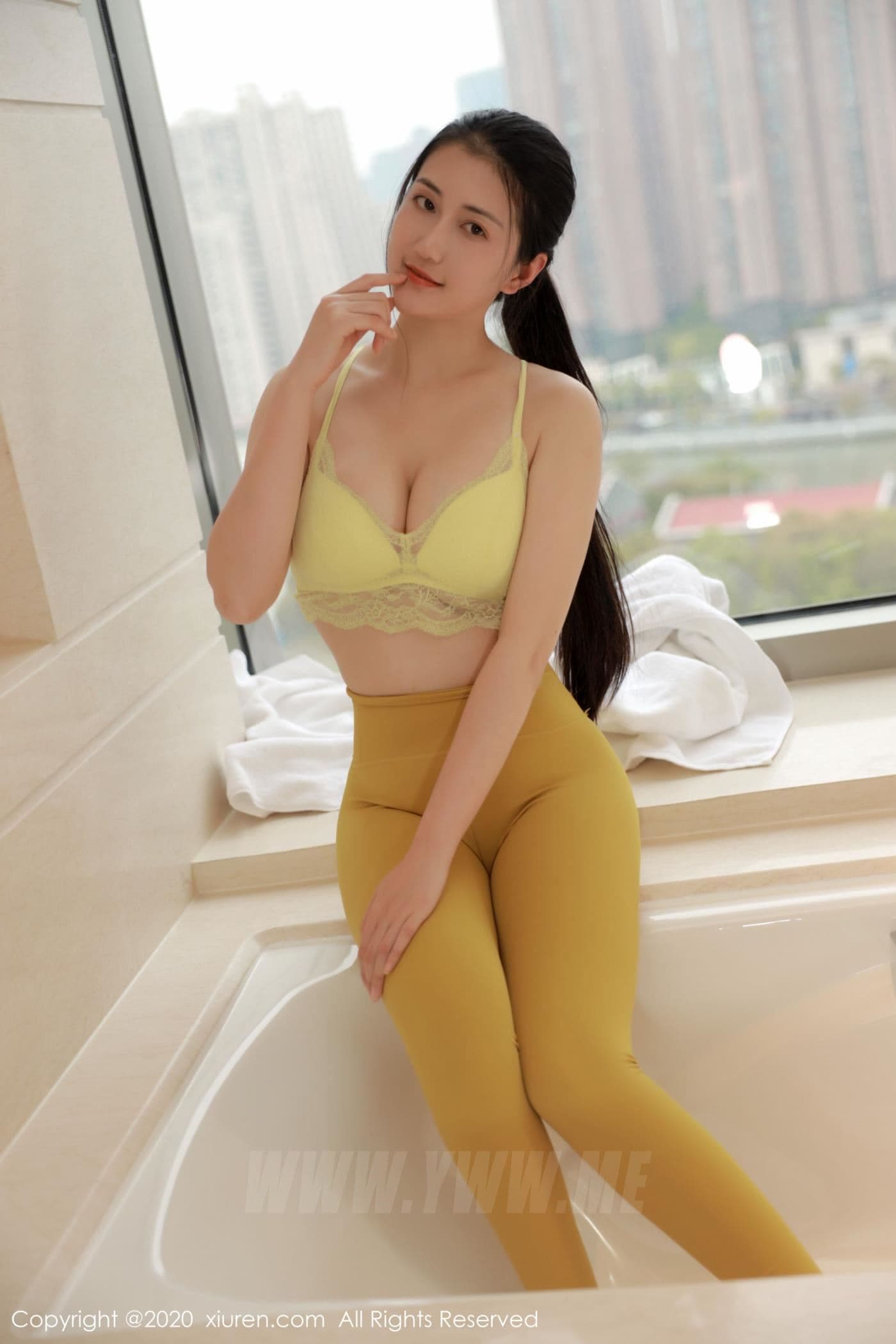XiuRen秀人网 No.2214 e宝小野猫 丰满 清纯
