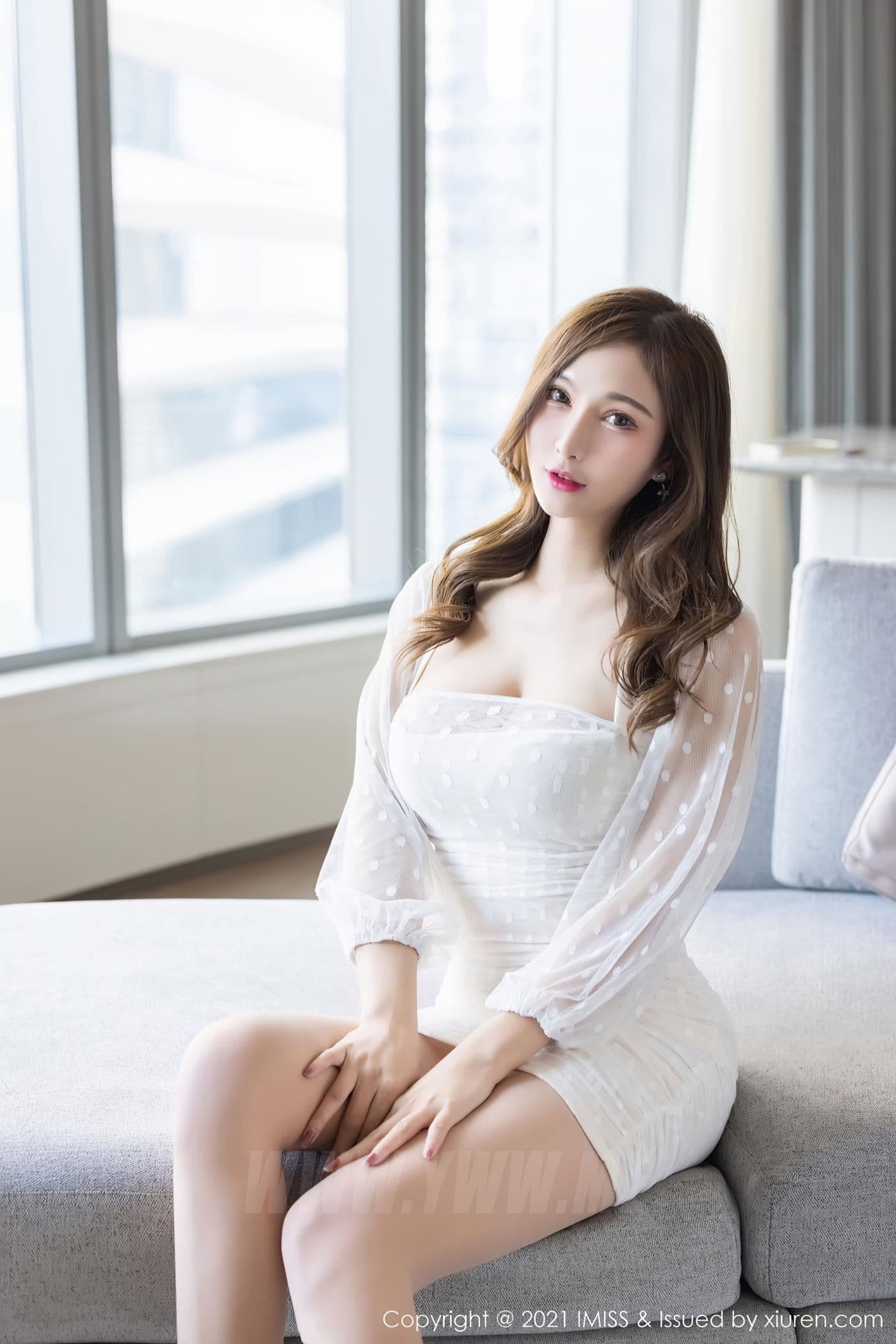 IMISS爱蜜社 VOL.560 Lavinia肉肉 丝袜 美腿