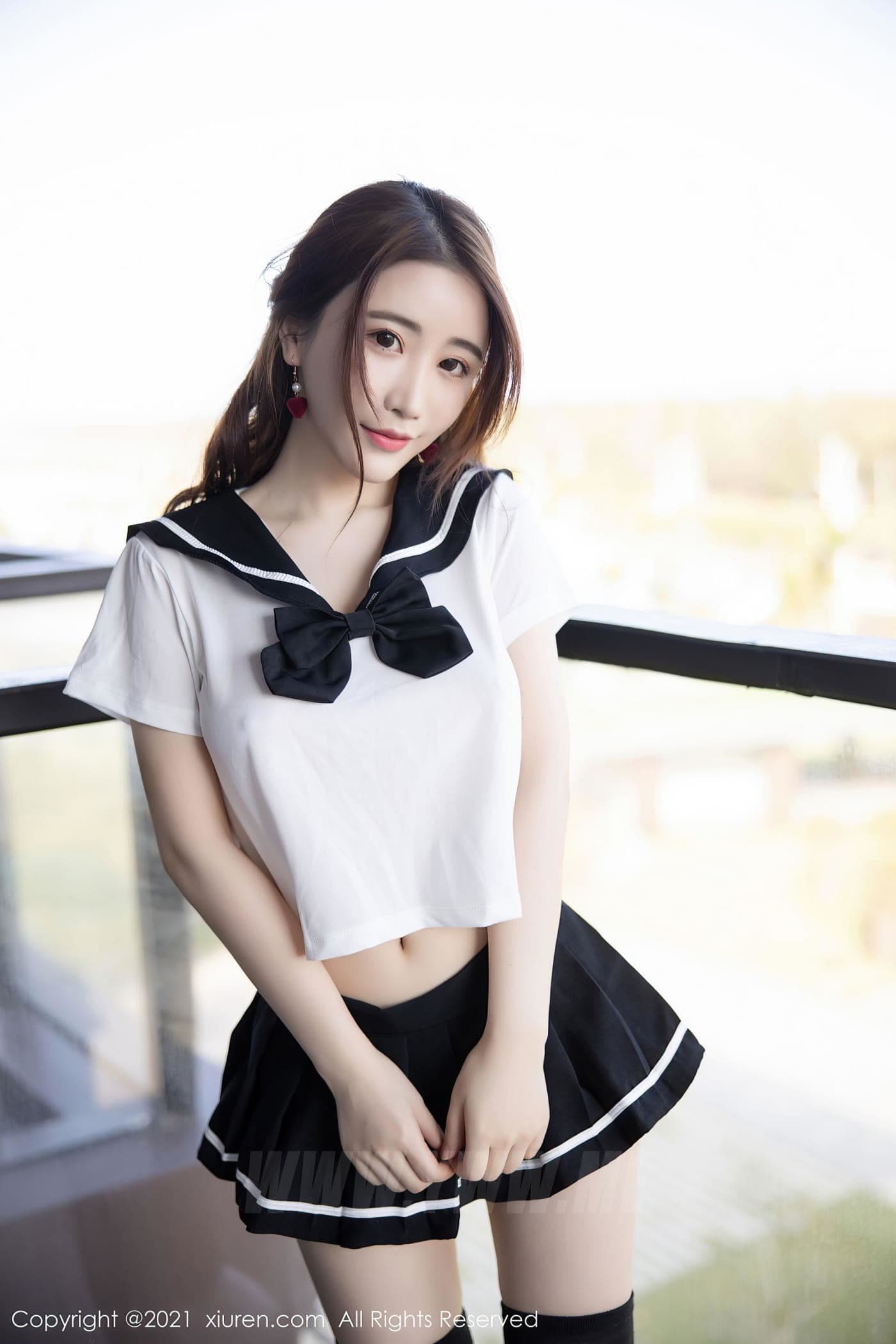 XiuRen秀人网 No.3268 Cherry绯月樱 短裙 筒袜