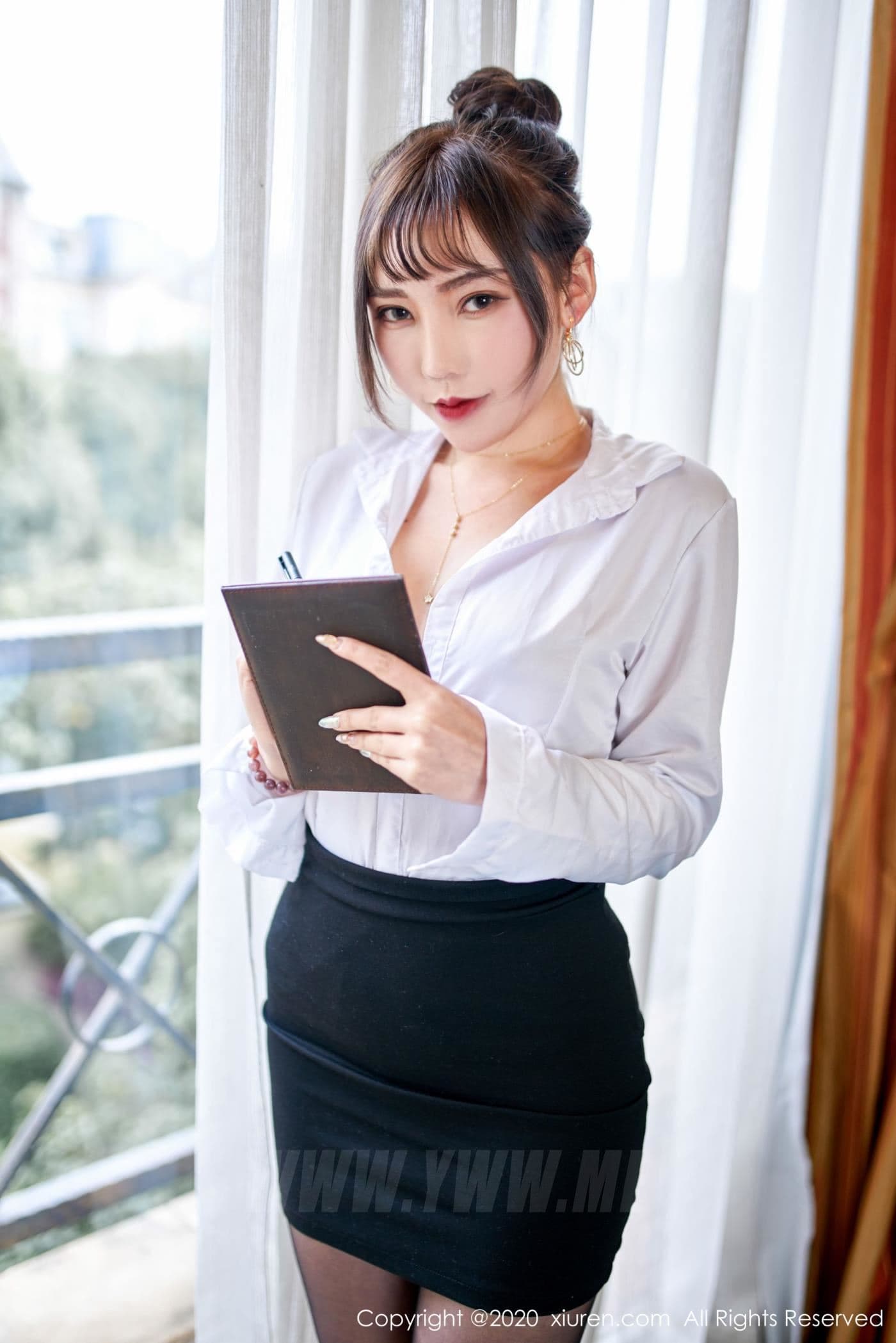XiuRen秀人网 No.1928 柴婉艺Averie 黑丝 透视装