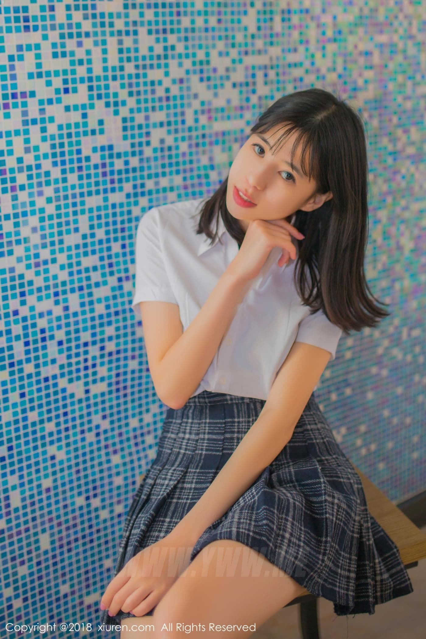 XiuRen秀人网 No.1094 艾栗栗栗栗栗栗吖 学生装 清新