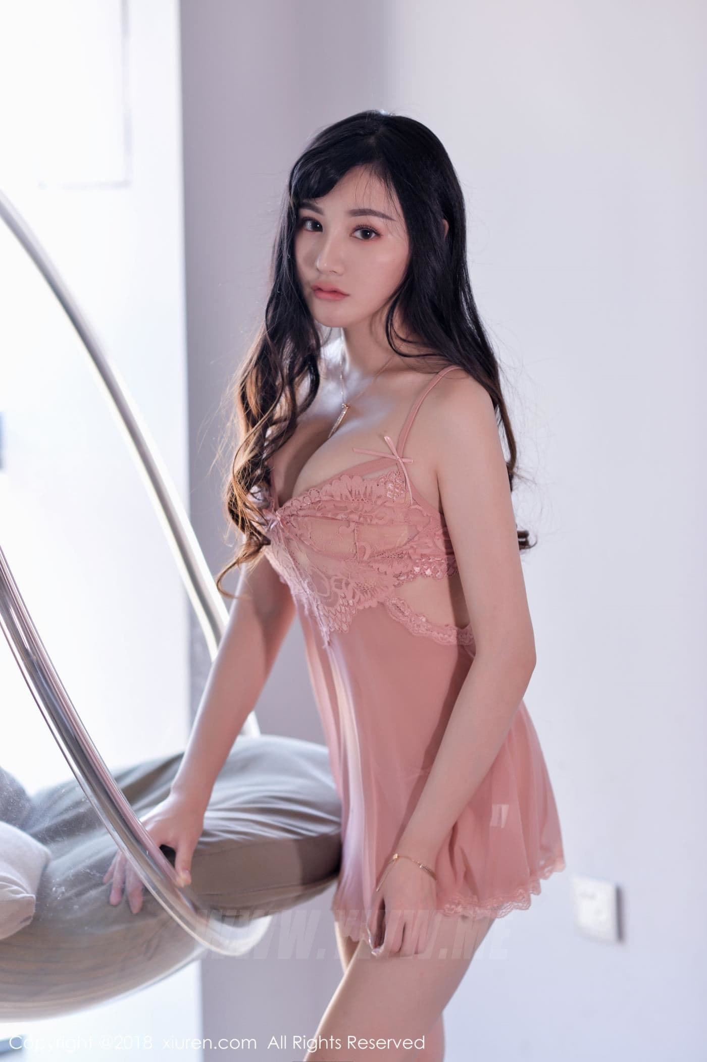 XiuRen秀人网 No.1093 Miki米雪儿 女仆 吊袜