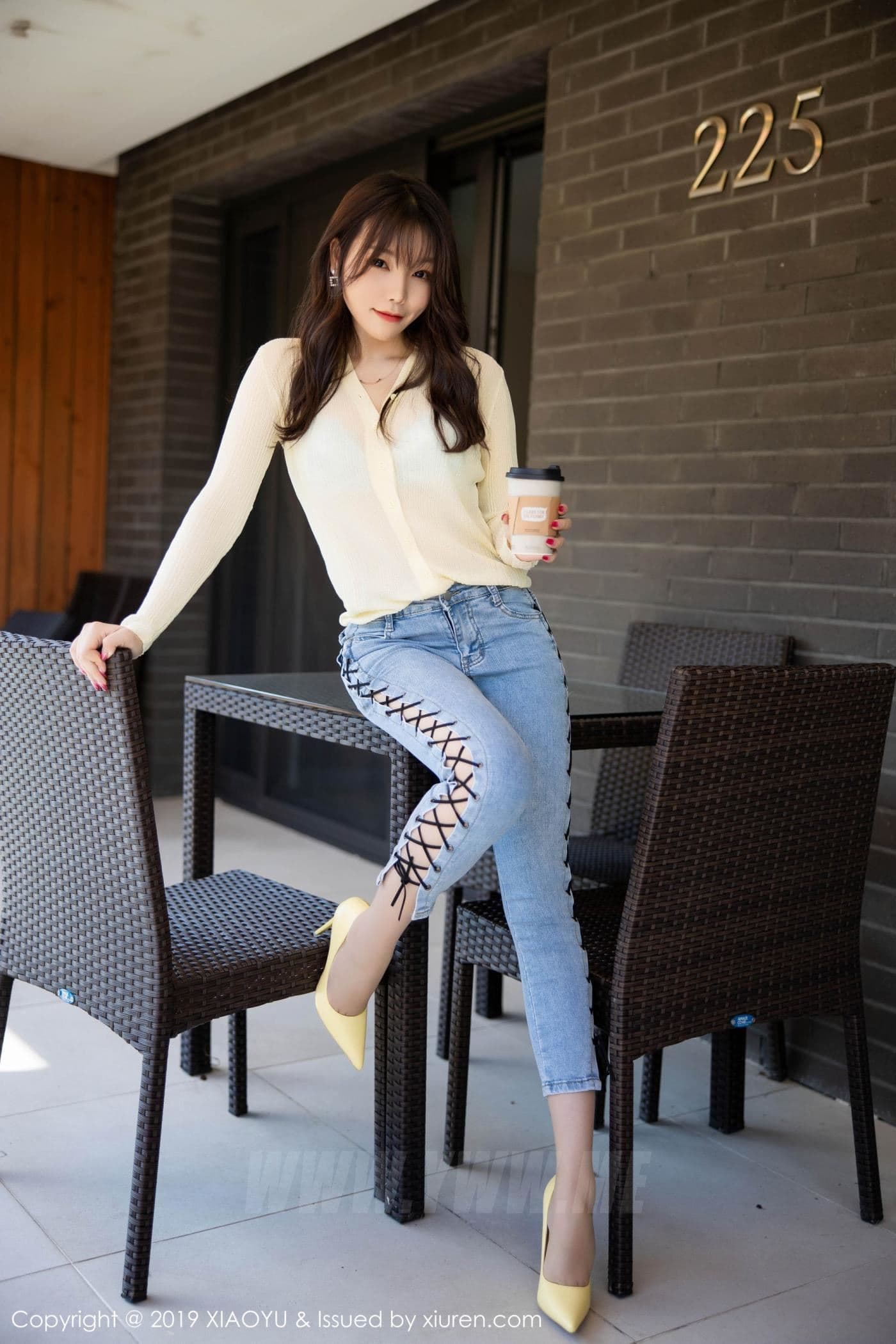 XIAOYU语画界 VOL.197 芝芝Booty 牛仔裤 丝袜