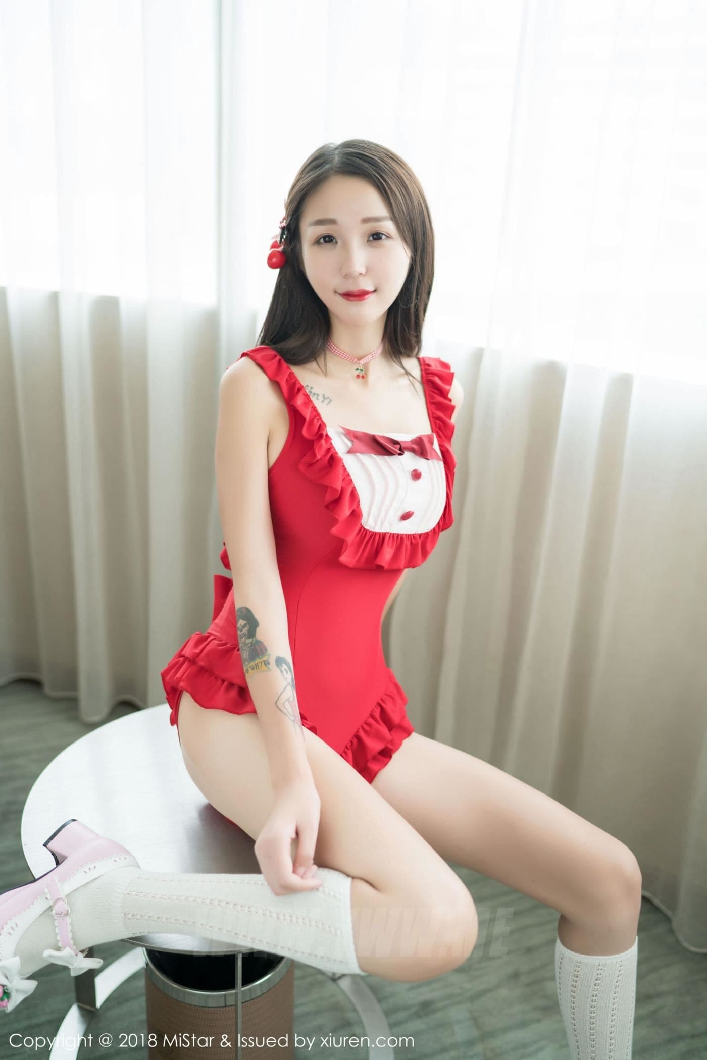 MiStar魅妍社 VOL.258 白沫 筒袜 美胸