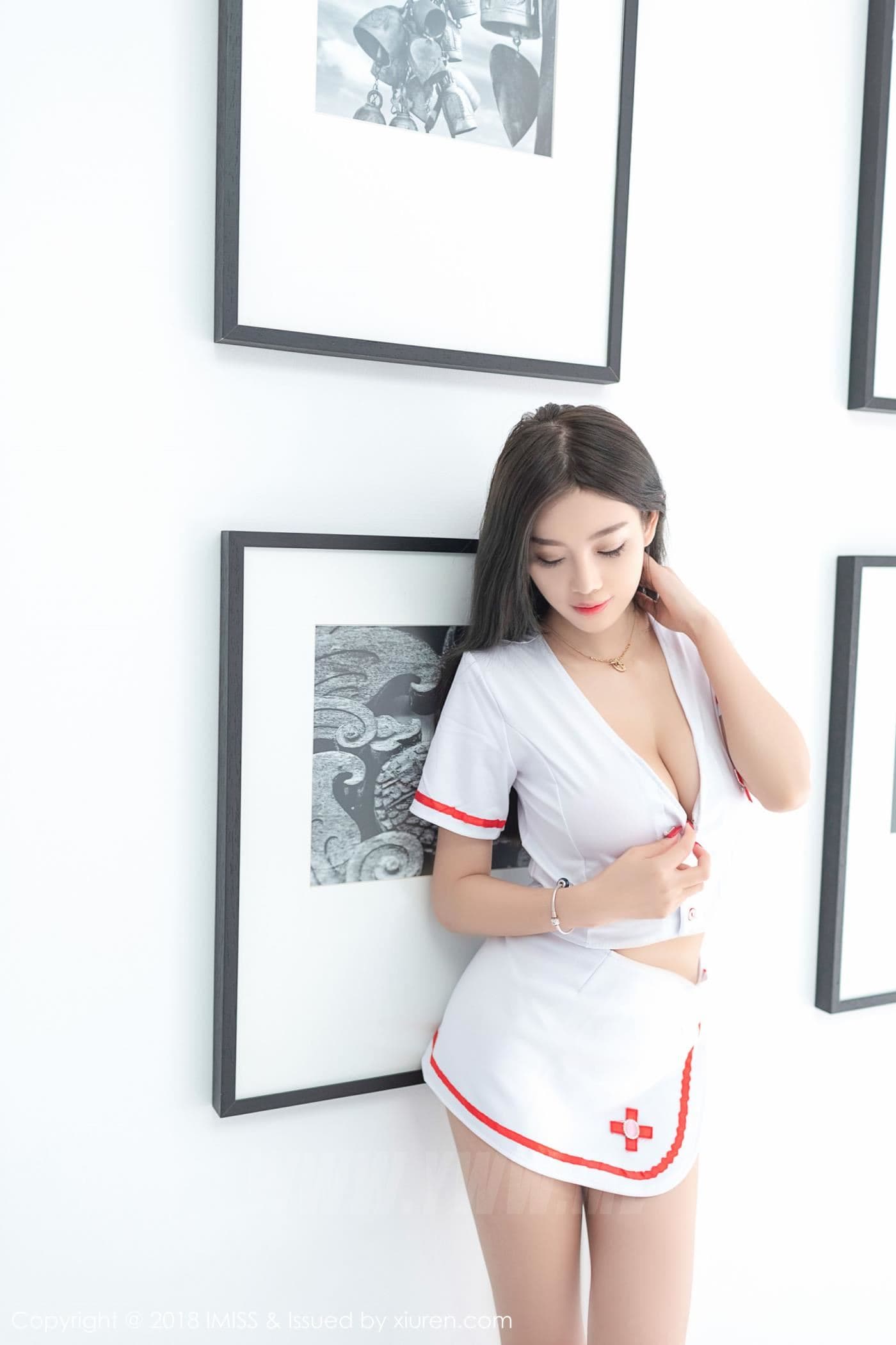 IMISS爱蜜社 VOL.283 杨晨晨sugar 护士 美腿