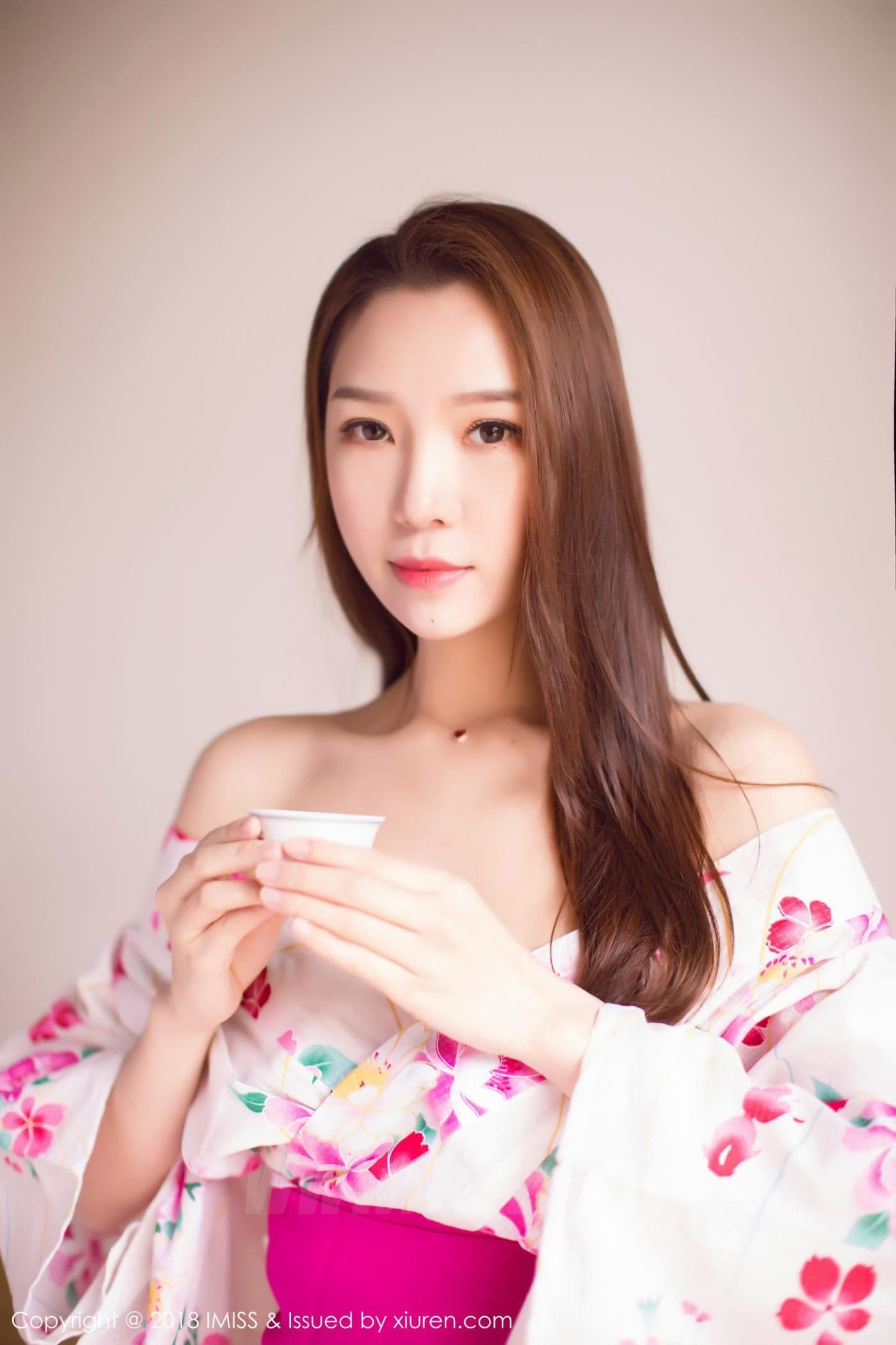 IMISS爱蜜社 VOL.252 katrina 黑丝 和服