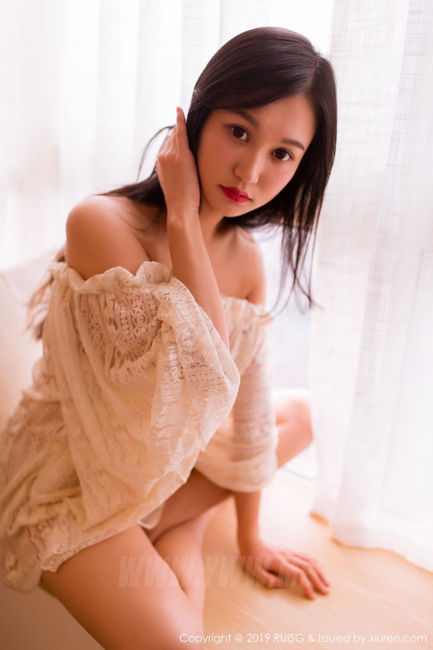 RUISG瑞丝馆 VOL.066 深紫Julie 新人 内衣