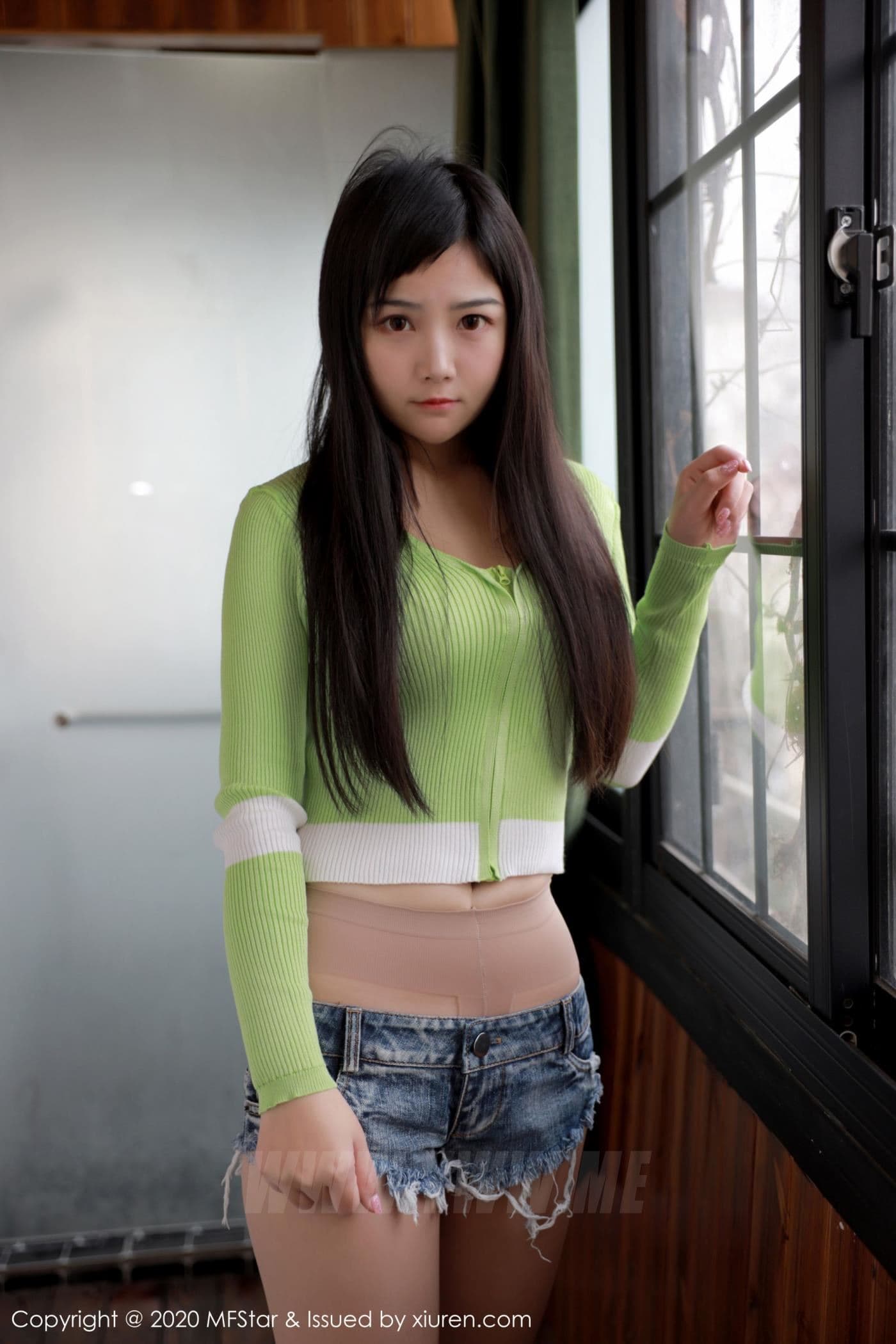 MFStar模范学院 VOL.290 徐微微mia 牛仔裤 丝袜