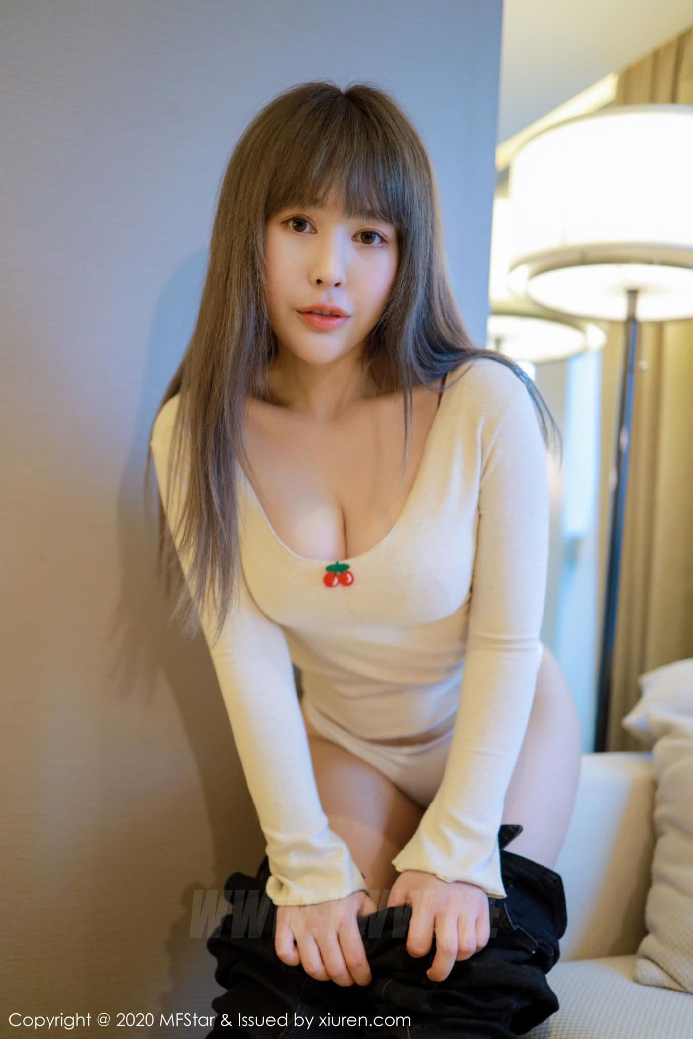 MFStar模范学院 VOL.284 艾莉✨Evelyn 美胸 私房