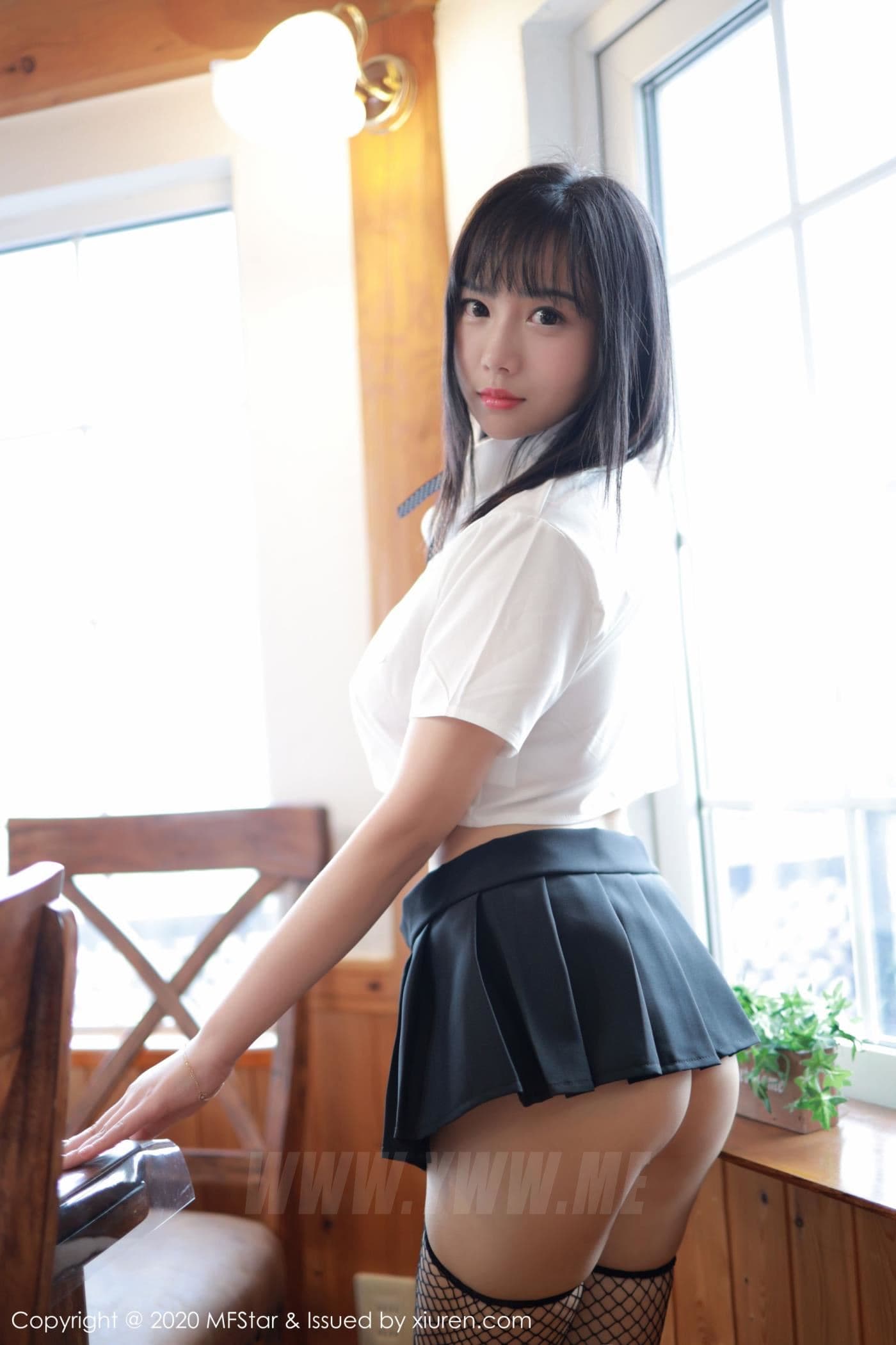 MFStar模范学院 VOL.255 徐微微mia 学生装 网袜