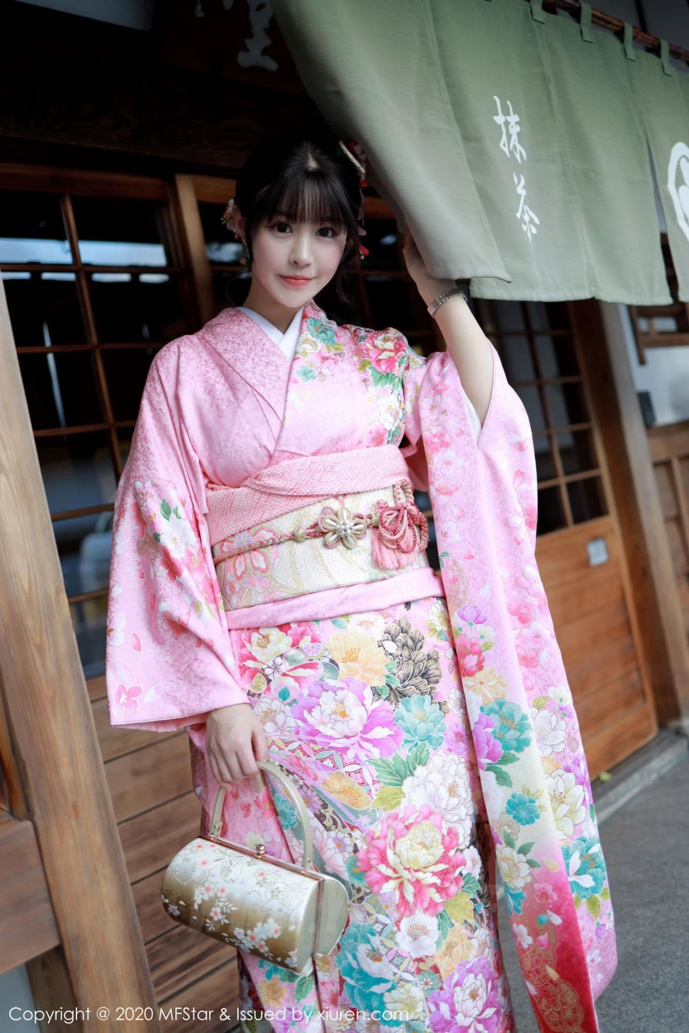 MFStar模范学院 VOL.254 朱可儿Flower 和服 巨乳