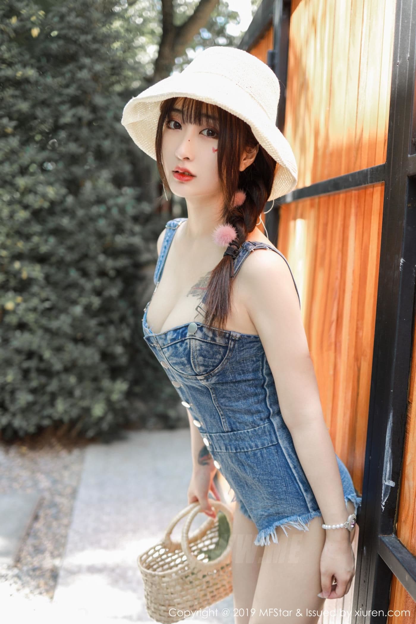 MFStar模范学院 VOL.228 Betty林子欣 美腿 牛仔