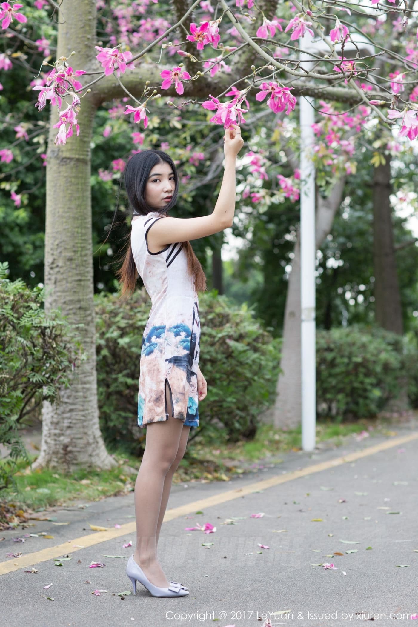 LeYuan星乐园 Vol.039 Winki絲女郎