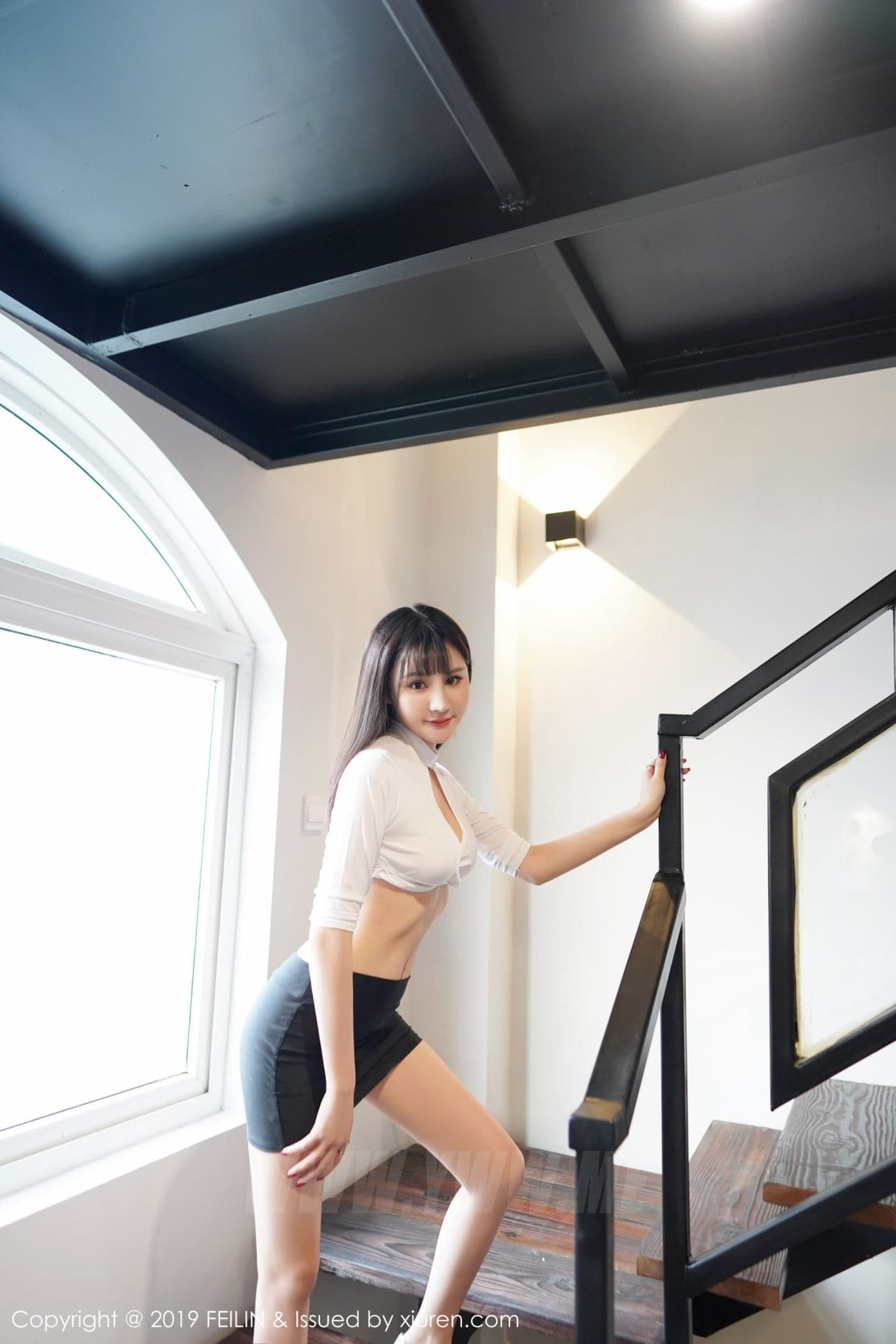 FEILIN嗲囡囡 VOL.210 Celina青妍 OL 内衣