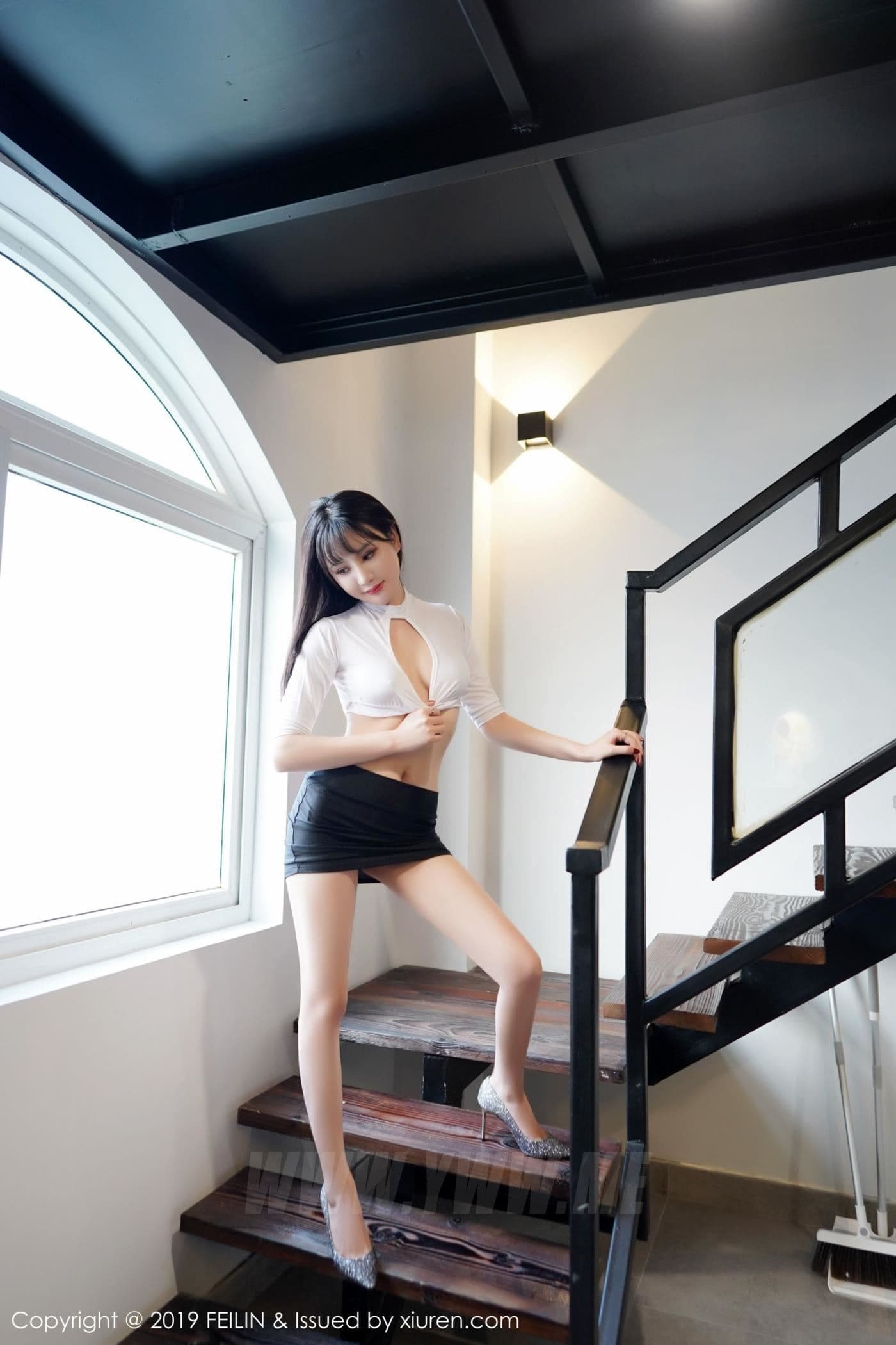 FEILIN嗲囡囡 VOL.210 Celina青妍 OL 内衣