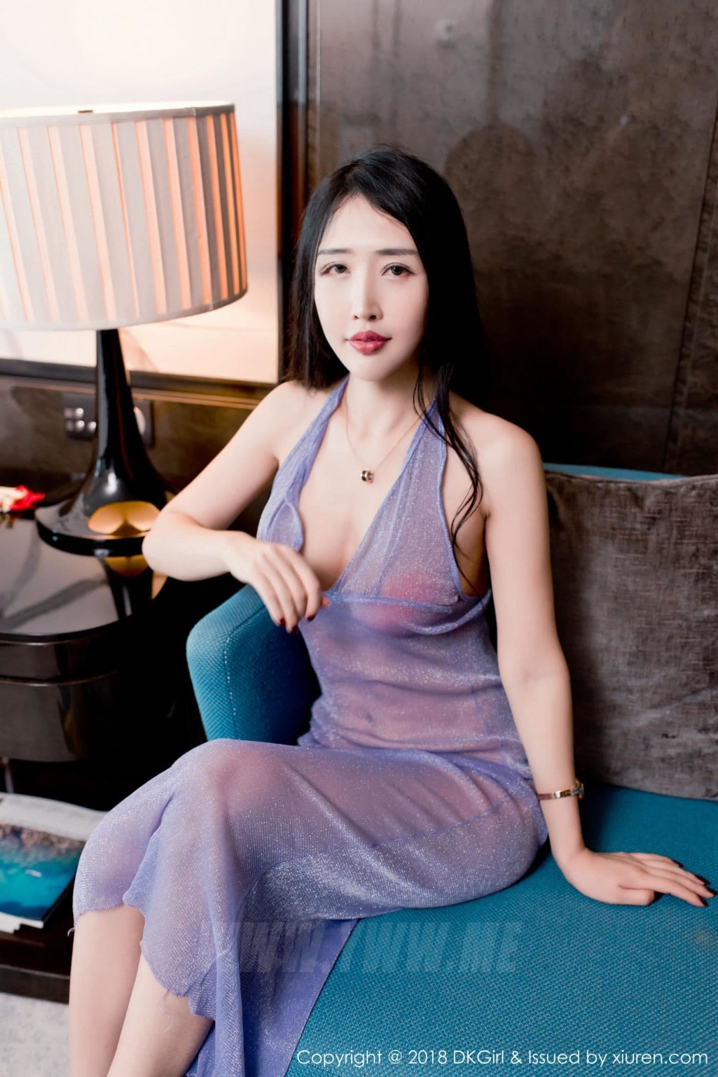DKGirl御女郎 VOL.072 余馨妍 黑丝 美腿
