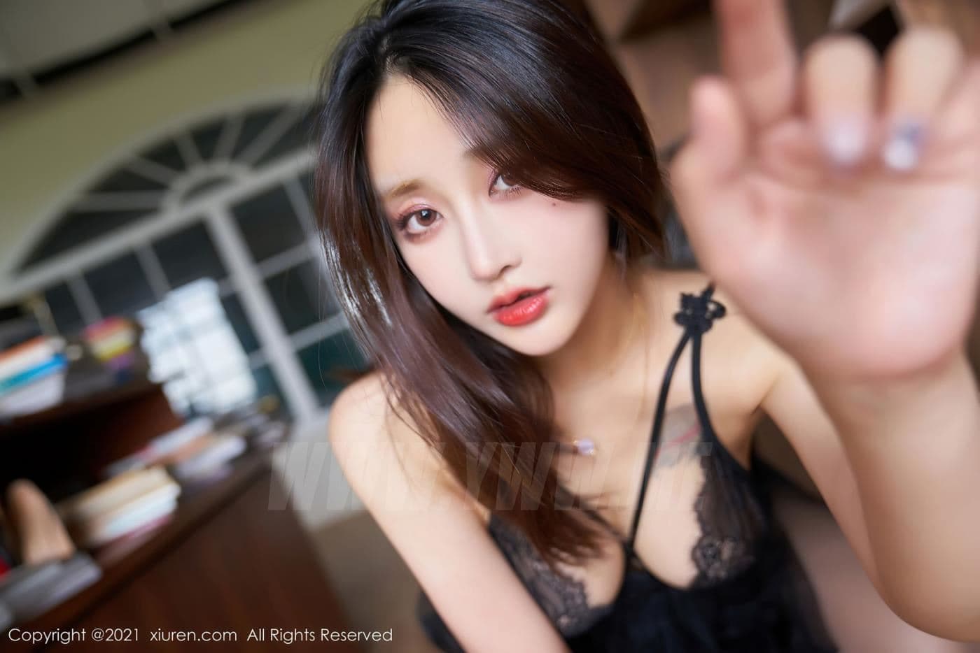 XiuRen秀人网 No.3311 林子欣Freya 黑丝 美腿