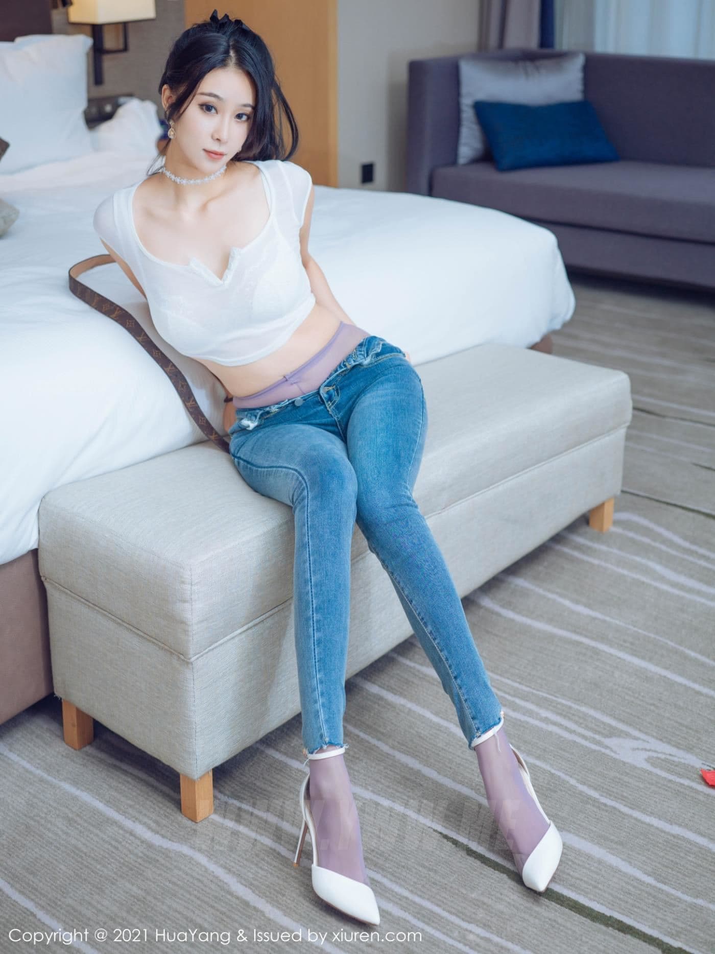 HuaYang花漾 VOL.405 蓝夏Akasha 丝袜