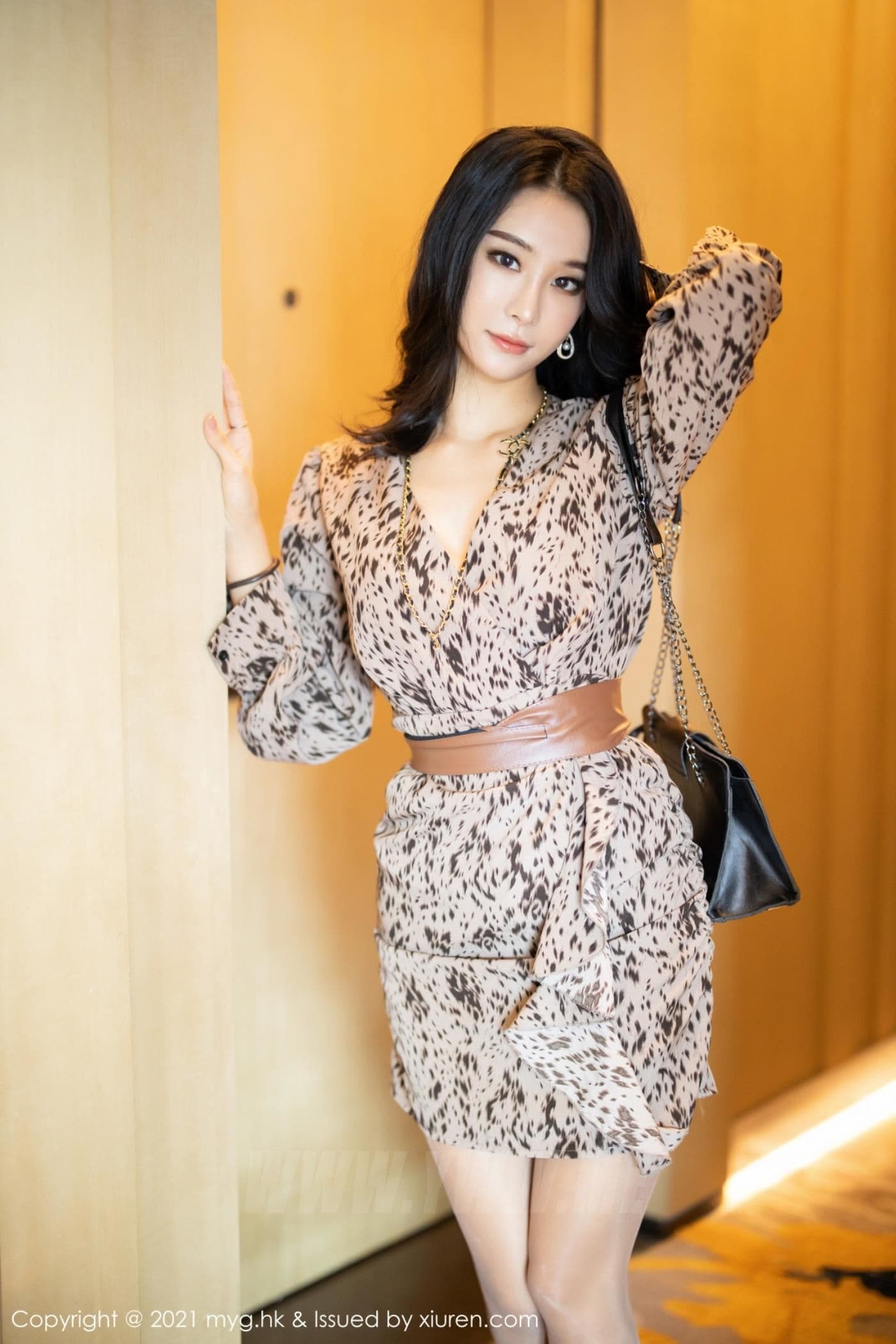 MyGirl美媛馆 VOL.532 蓝夏Akasha 丝袜美腿