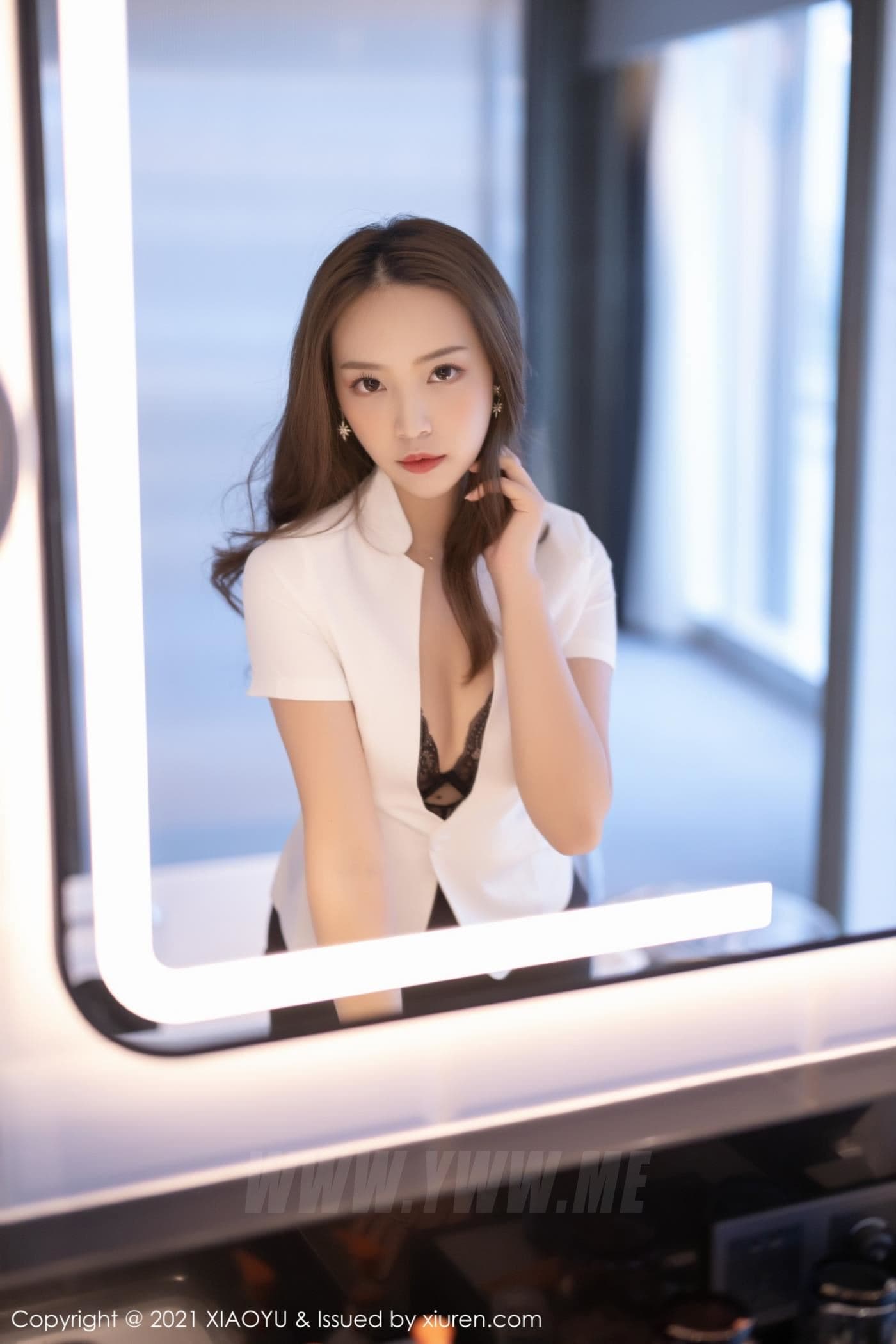 XIAOYU语画界 VOL.518 郑颖姗Bev 黑丝 丰满