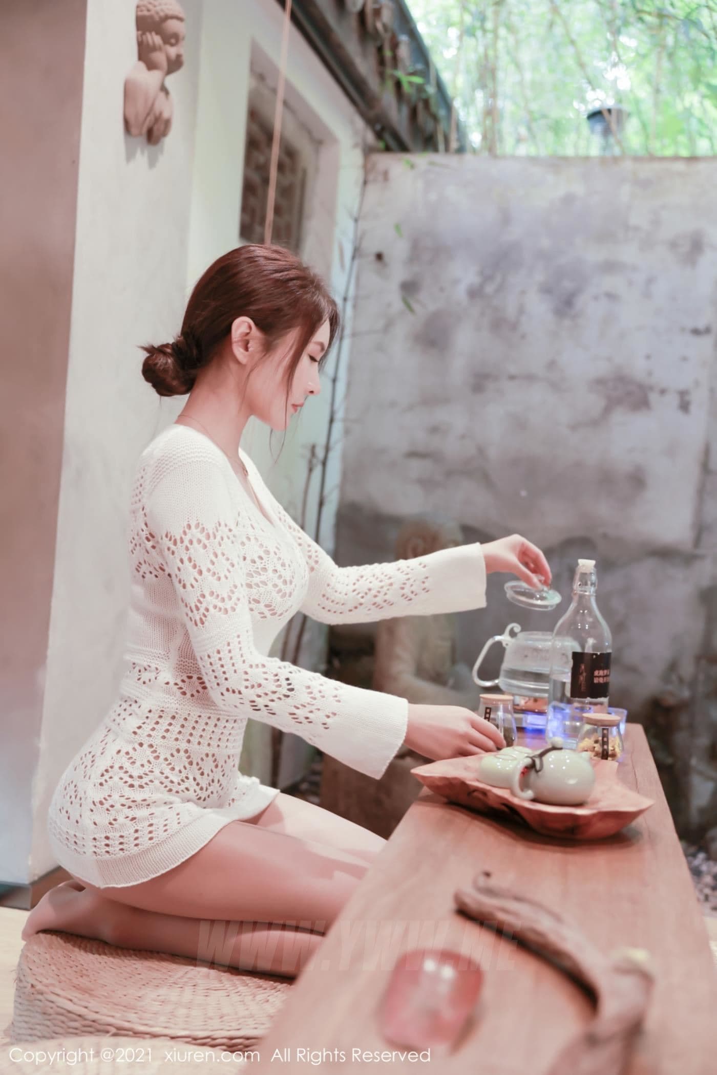 XiuRen秀人网 No.3530 Emily尹菲 丝袜