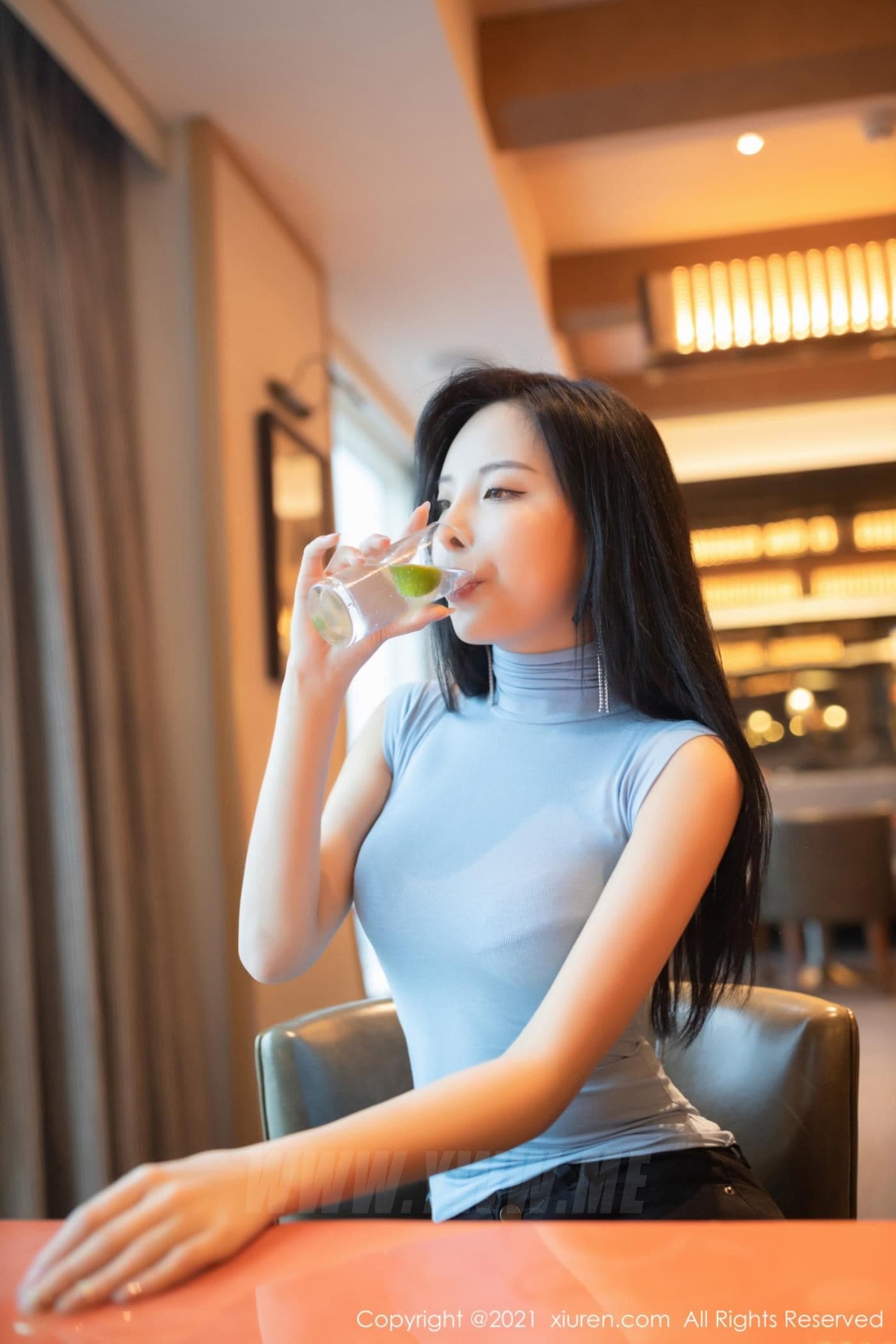 XiuRen秀人网 No.3421 陈小喵 剧情 网袜