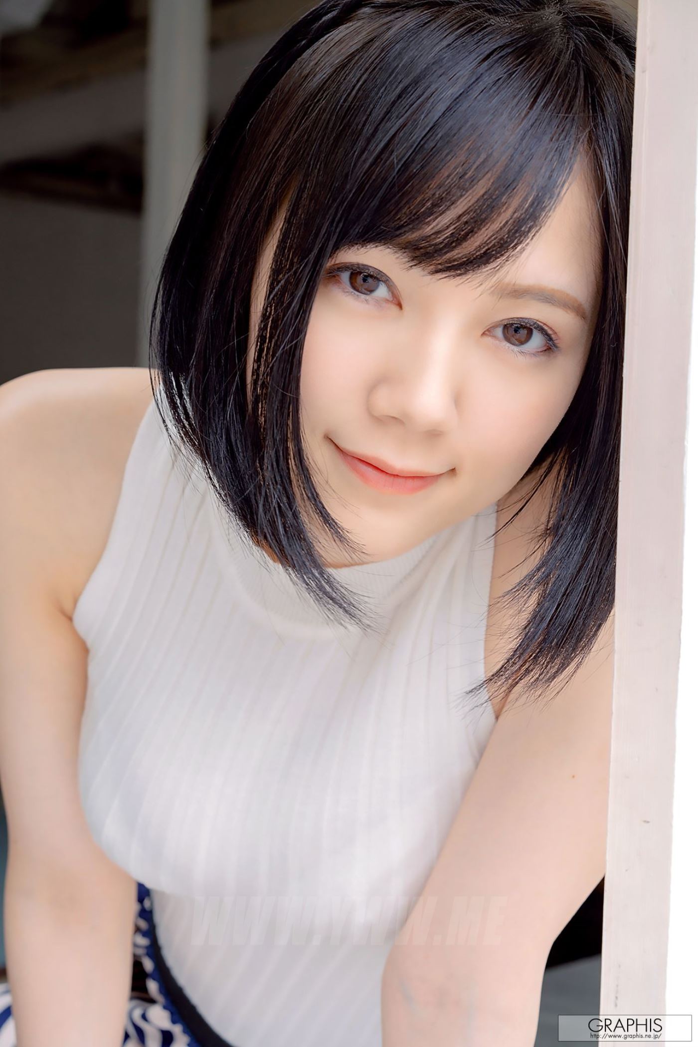 Graphis First Gravure 初 脱 ぎ 娘 No.165 Remu Suzumori 涼 森 れ む - 薄 荷 系.