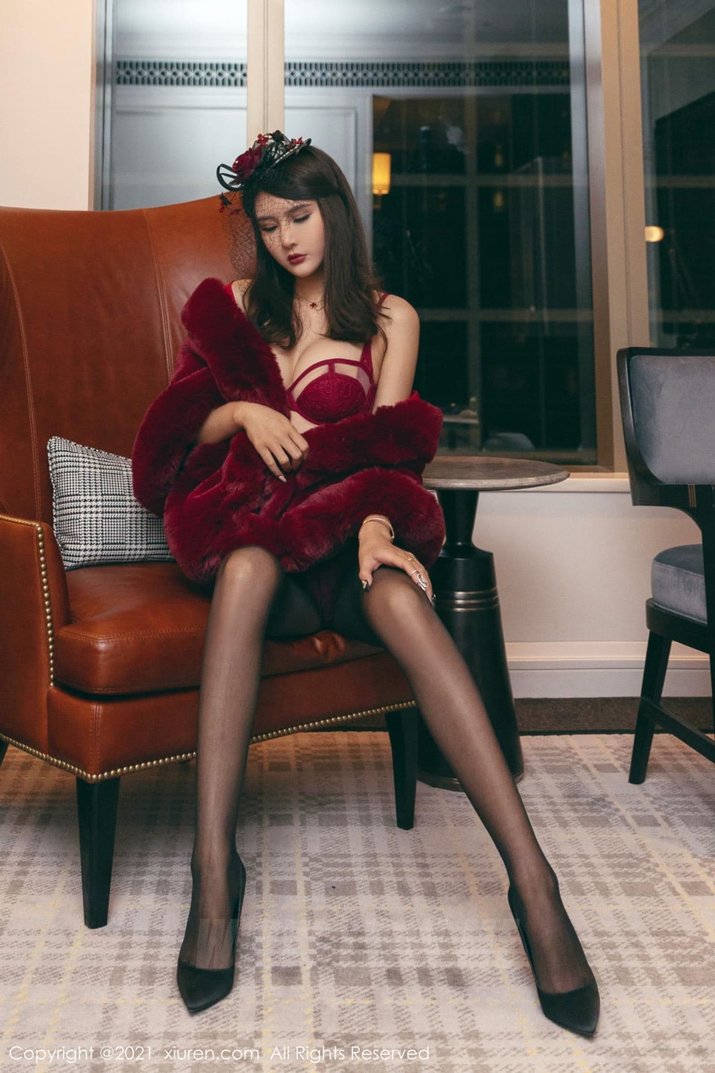 XiuRen秀人网 No.3548 Emily尹菲 澳门旅拍