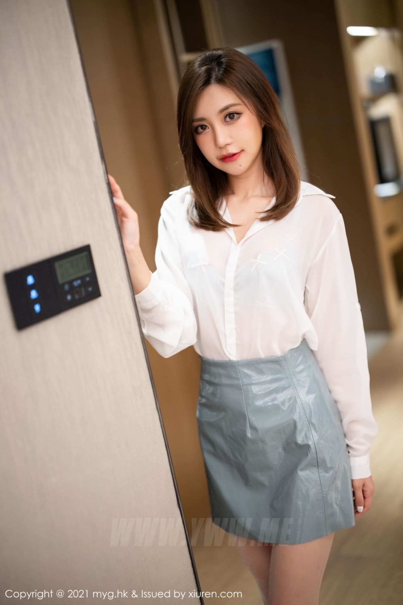 MyGirl美媛馆 VOL.583 绮里嘉Carina 皮裙