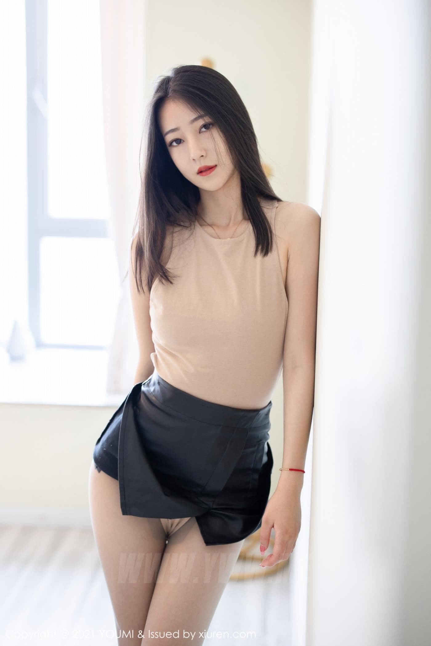 YOUMI尤蜜荟 VOL.700 熊小诺 美腿丝袜