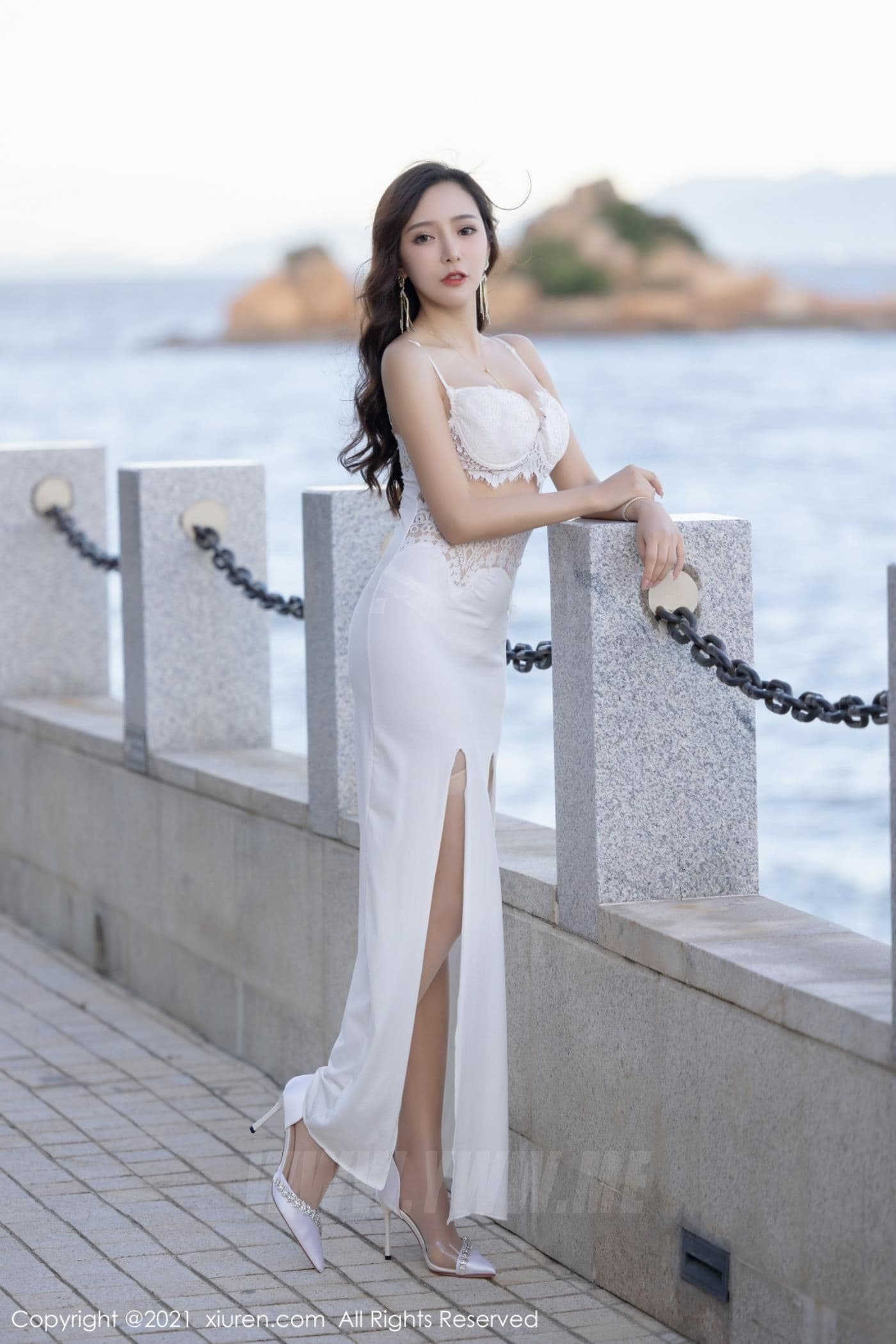 XiuRen秀人网 No.4004 王馨瑶yanni 深圳旅拍