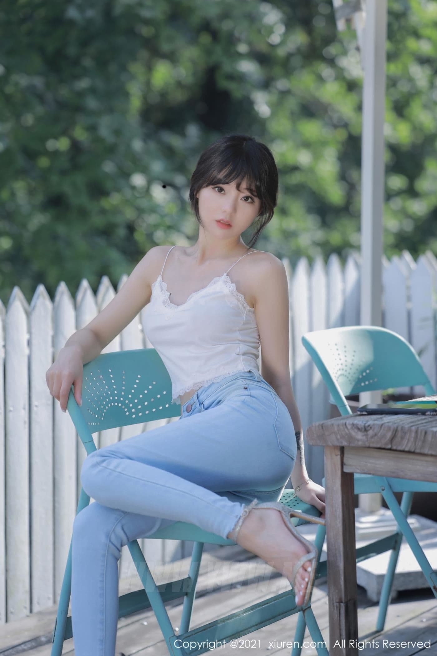 XiuRen秀人网 No.3983 佘贝拉Bella