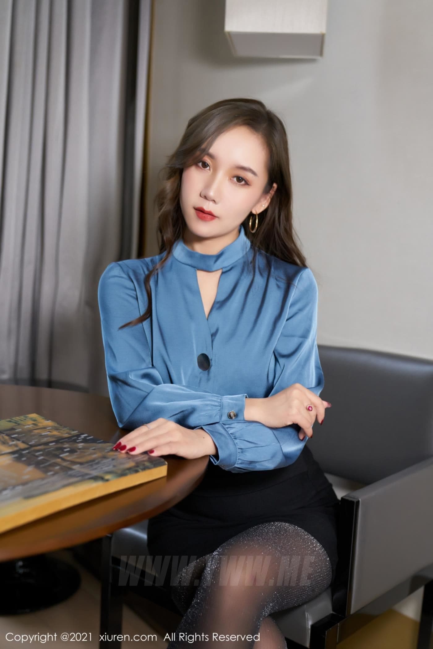 XiuRen秀人网 No.3957 艾静香