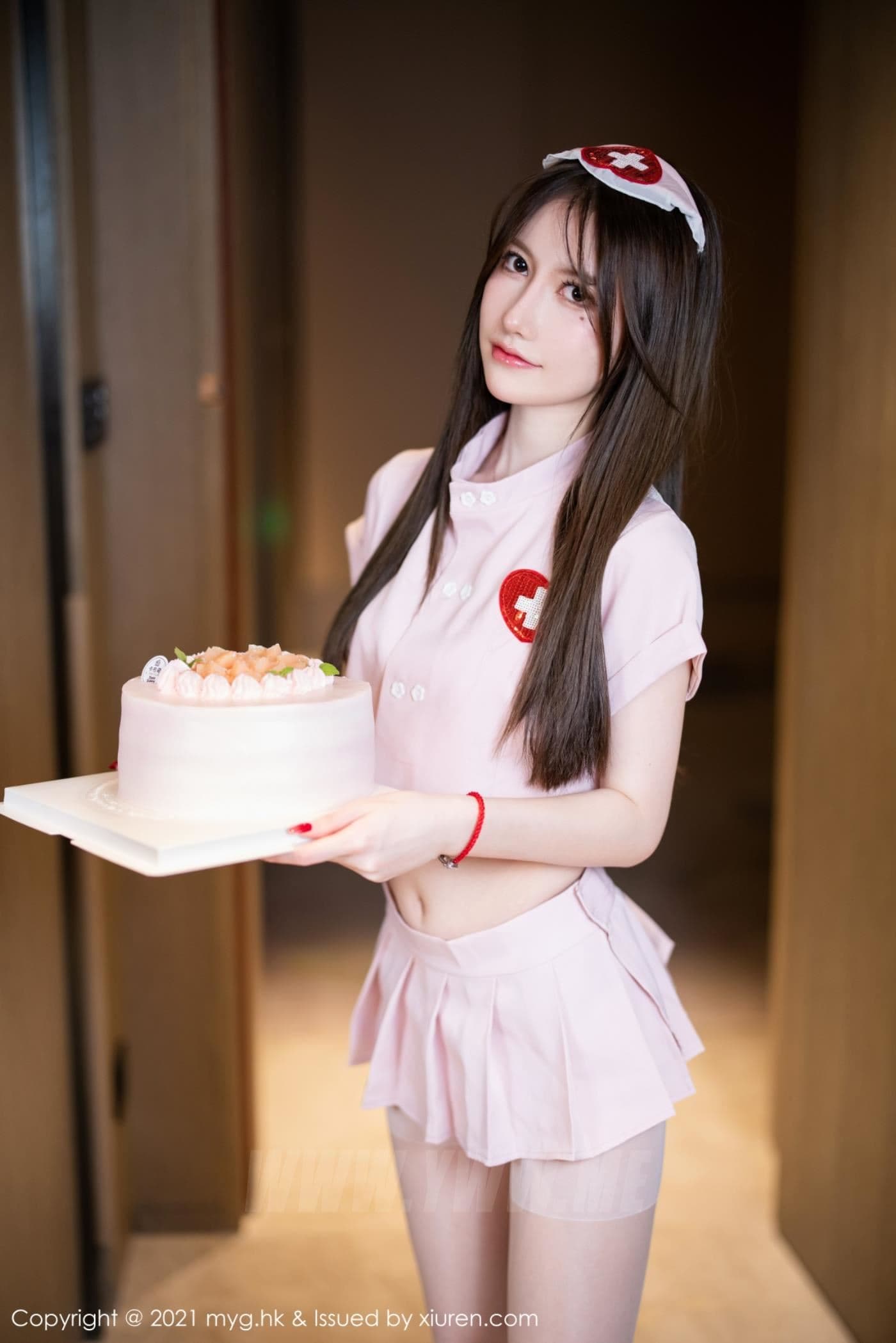 MyGirl美媛馆 VOL.615 美桃酱 制服 丝袜