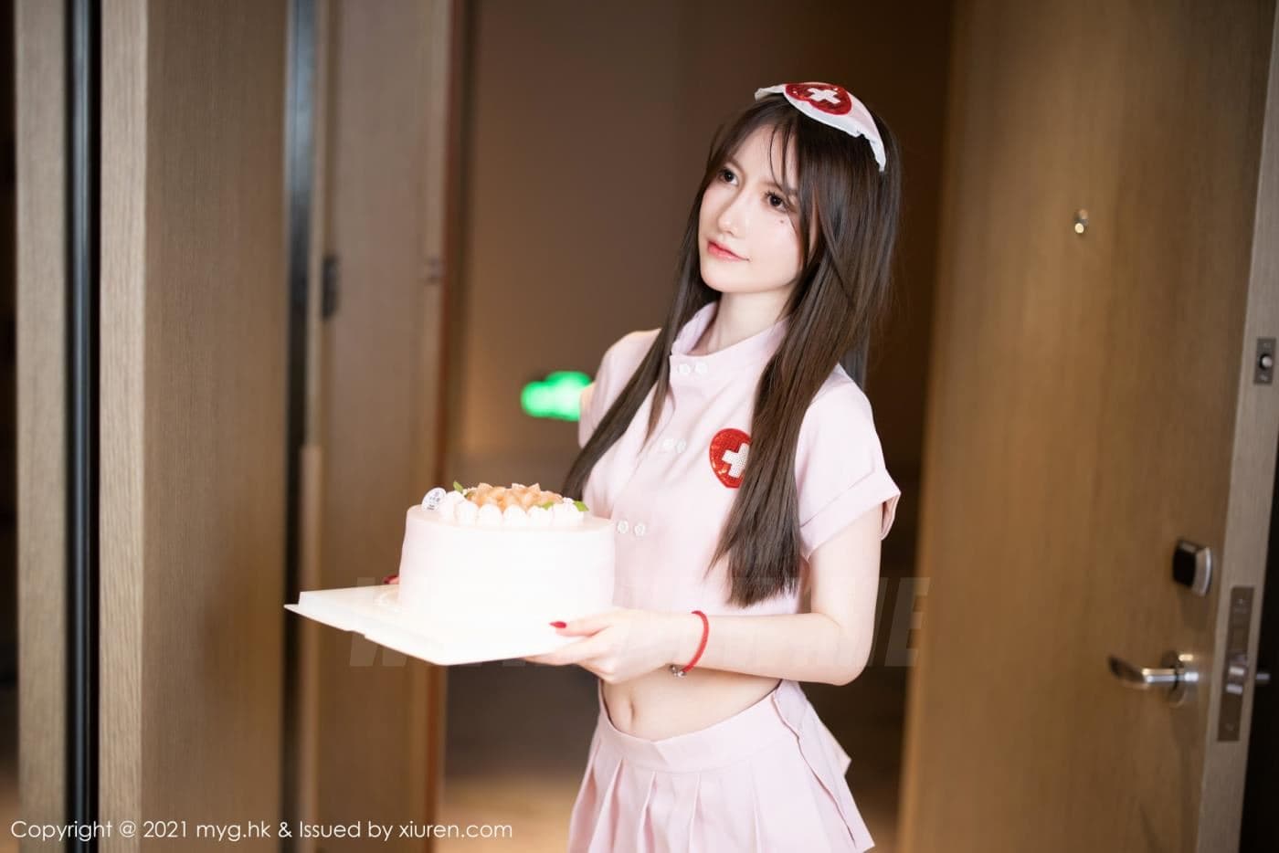 MyGirl美媛馆 VOL.615 美桃酱 制服 丝袜