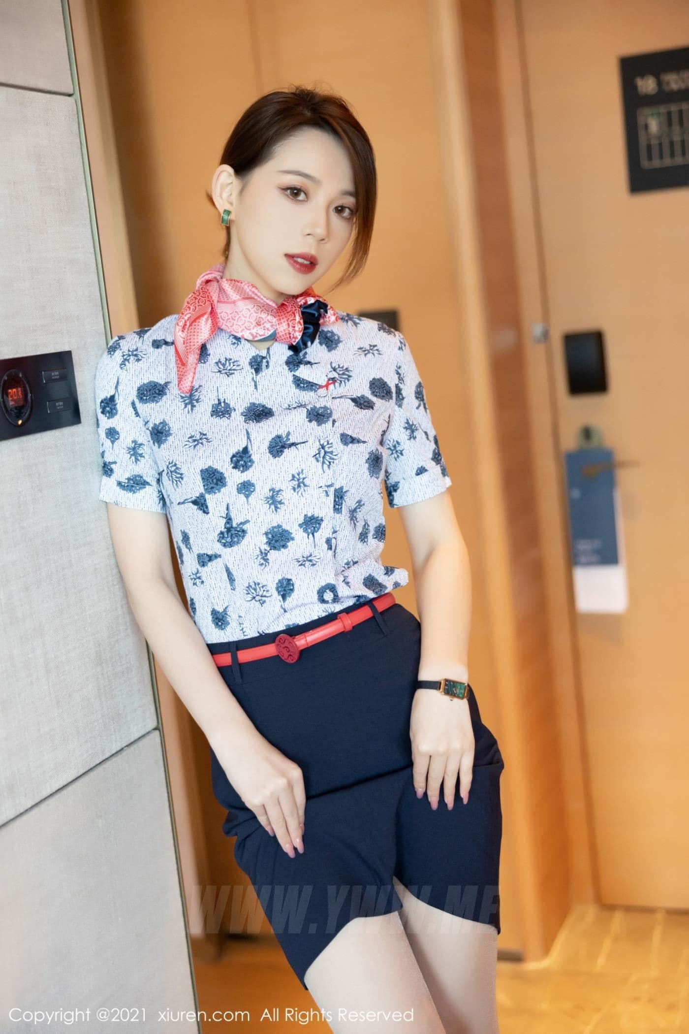 XiuRen秀人网 No.4126 言沫 空姐 制服