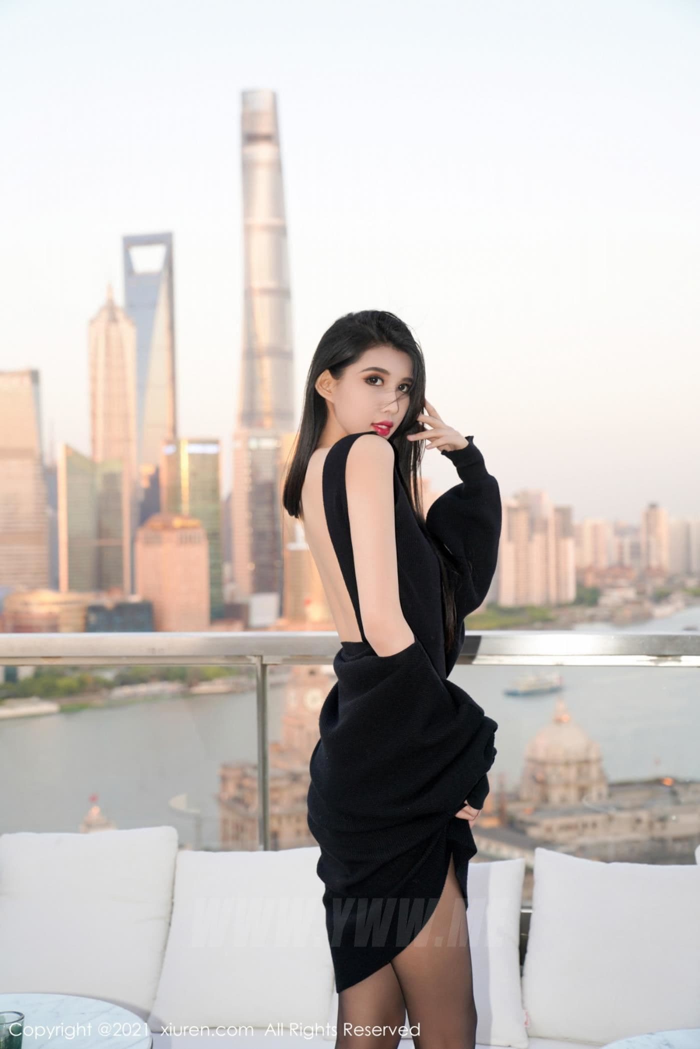 XiuRen秀人网 No.4124 葛征 净高184cm 黑丝美腿