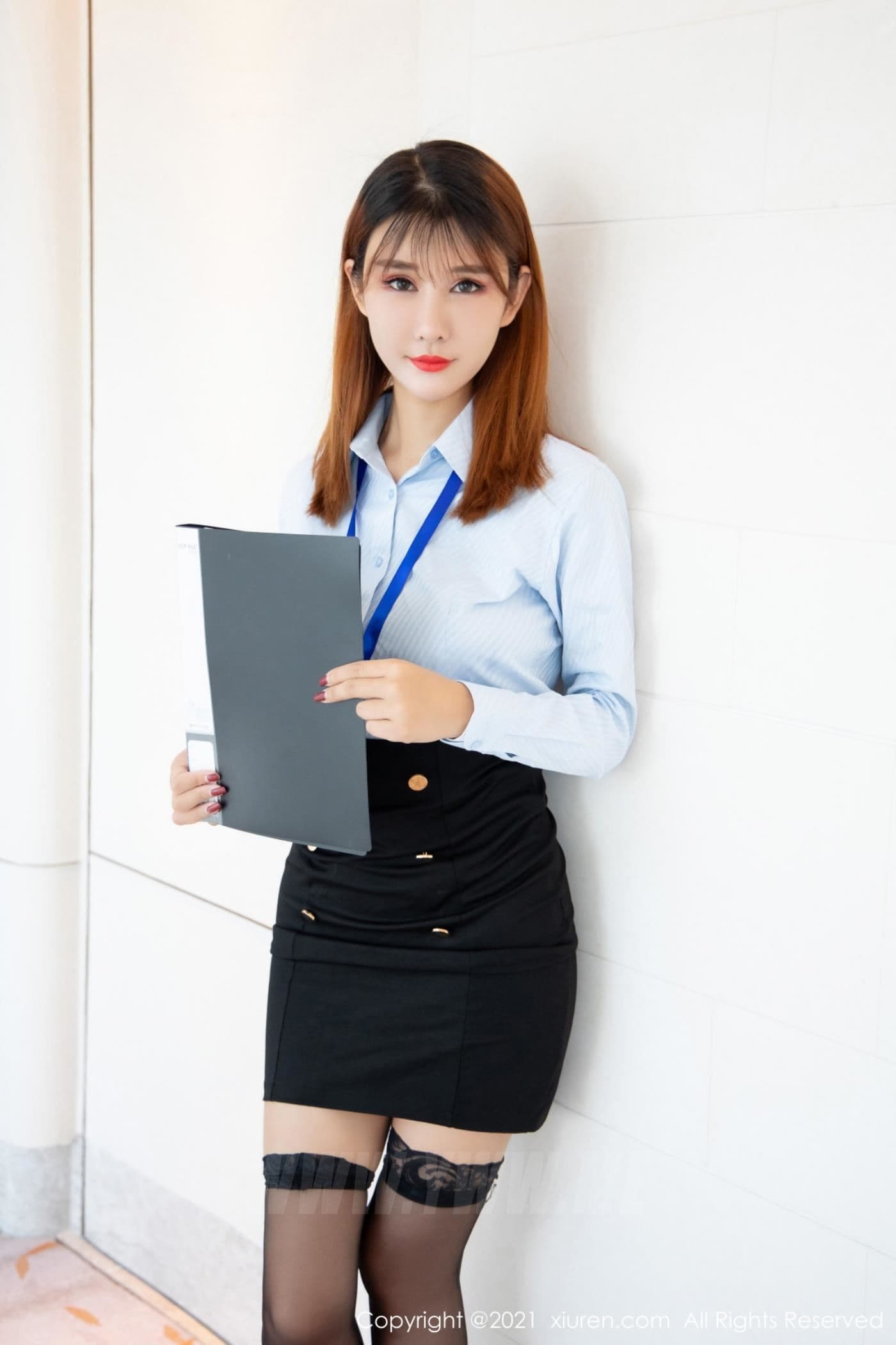 XiuRen秀人网 No.4247 夏沫沫tifa 秘书制服