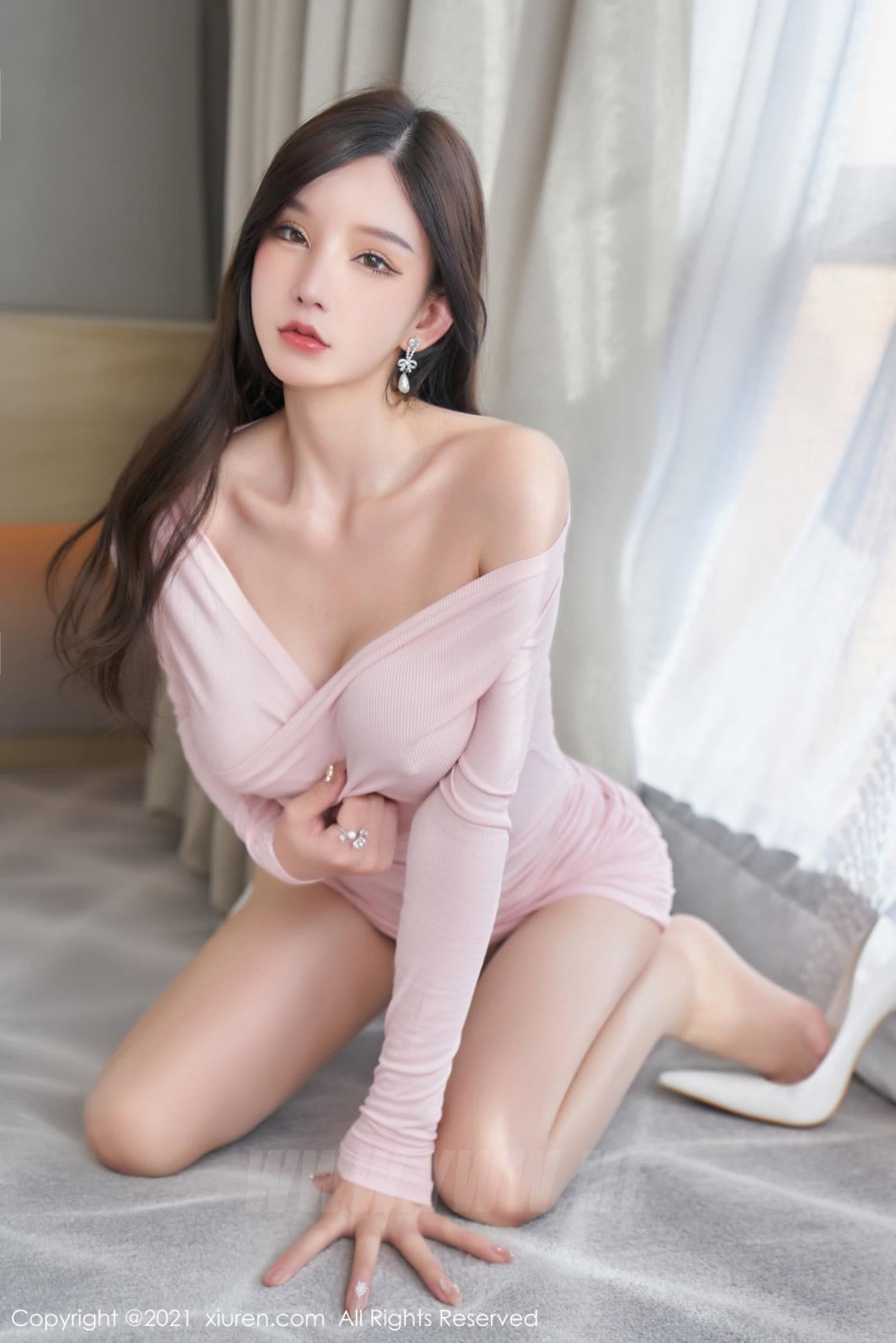 XiuRen秀人网 No.4226 周于希Sandy 粉色丝袜