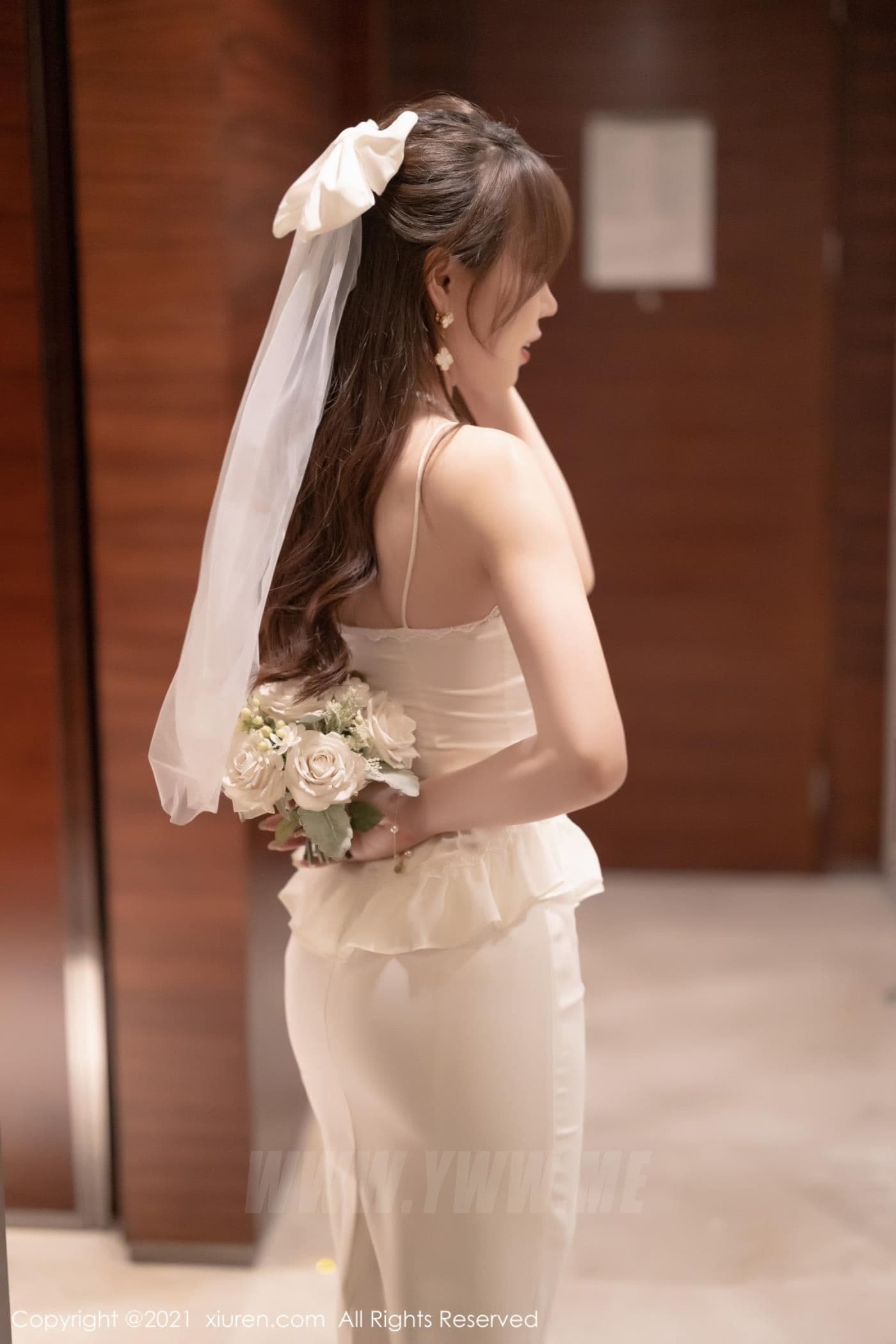 XiuRen秀人网 No.4269 芝芝Booty 新娘 唯美