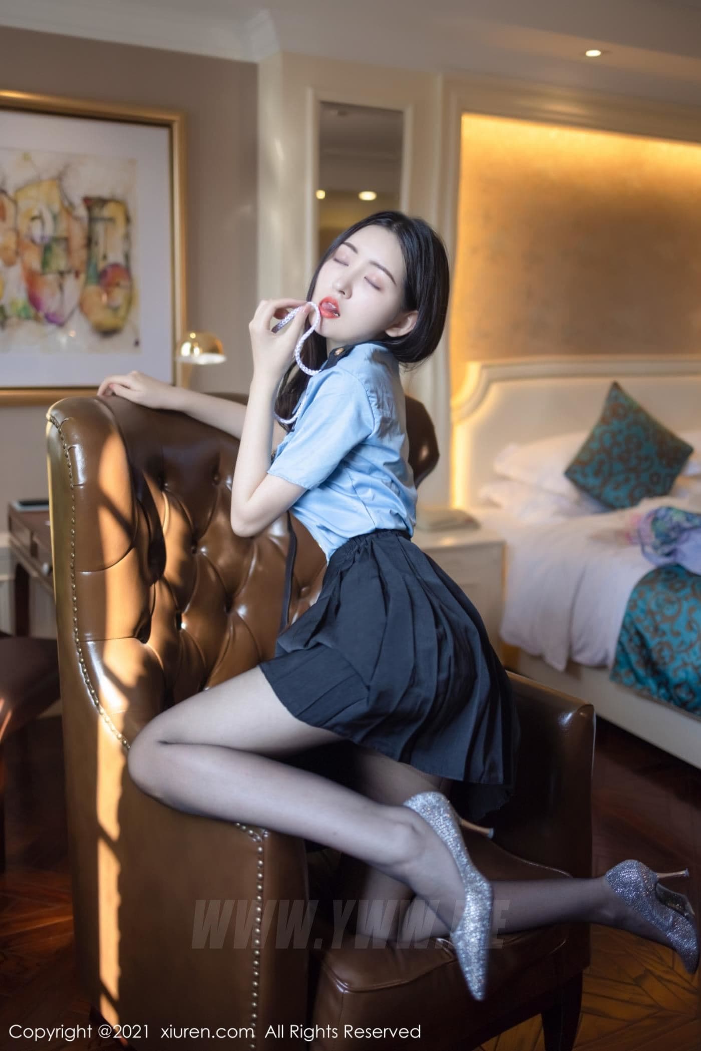 XiuRen秀人网 No.4214 沈梦瑶 黑丝制服