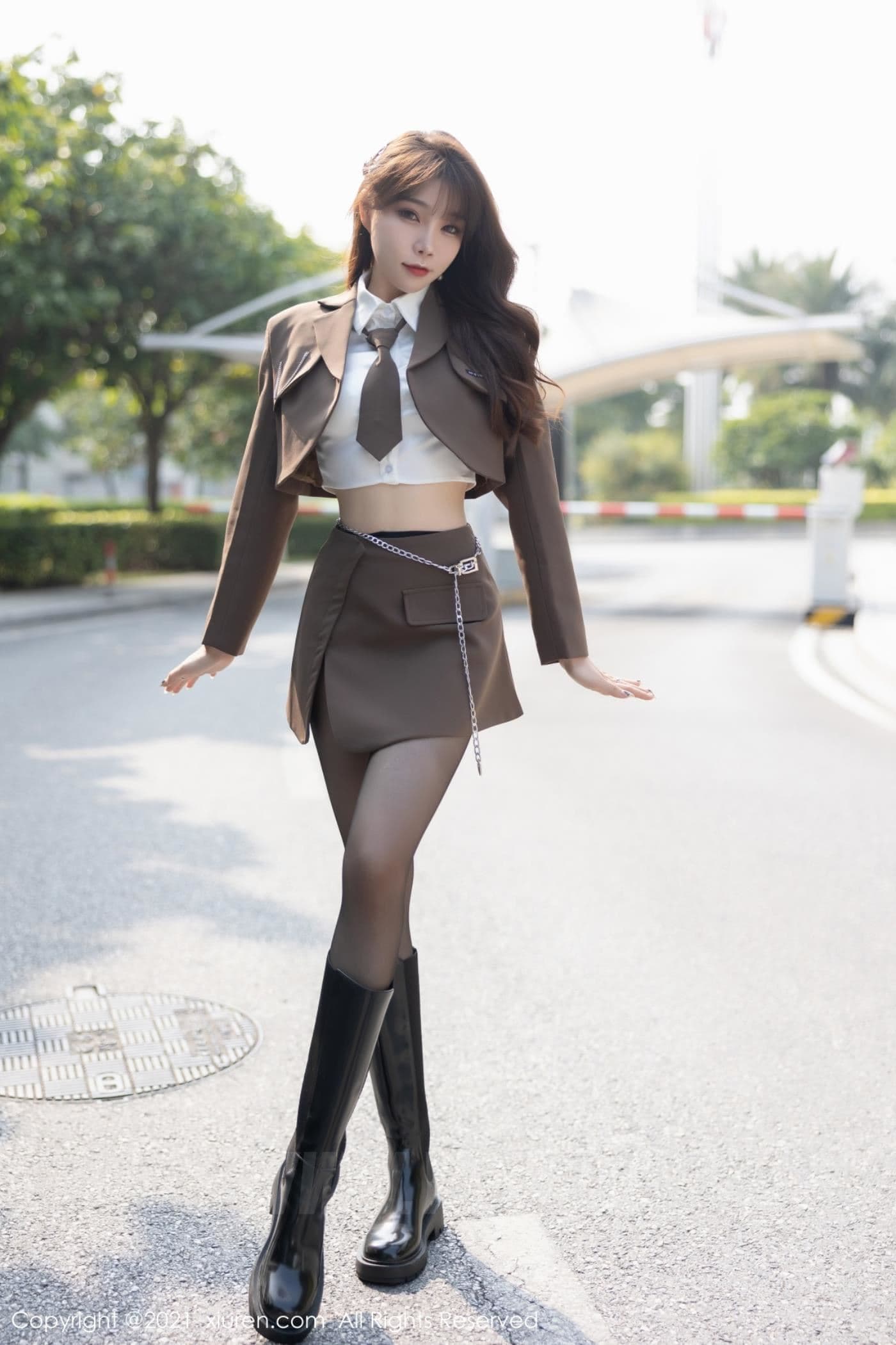 XiuRen秀人网 No.4299 芝芝Booty 御姐美腿
