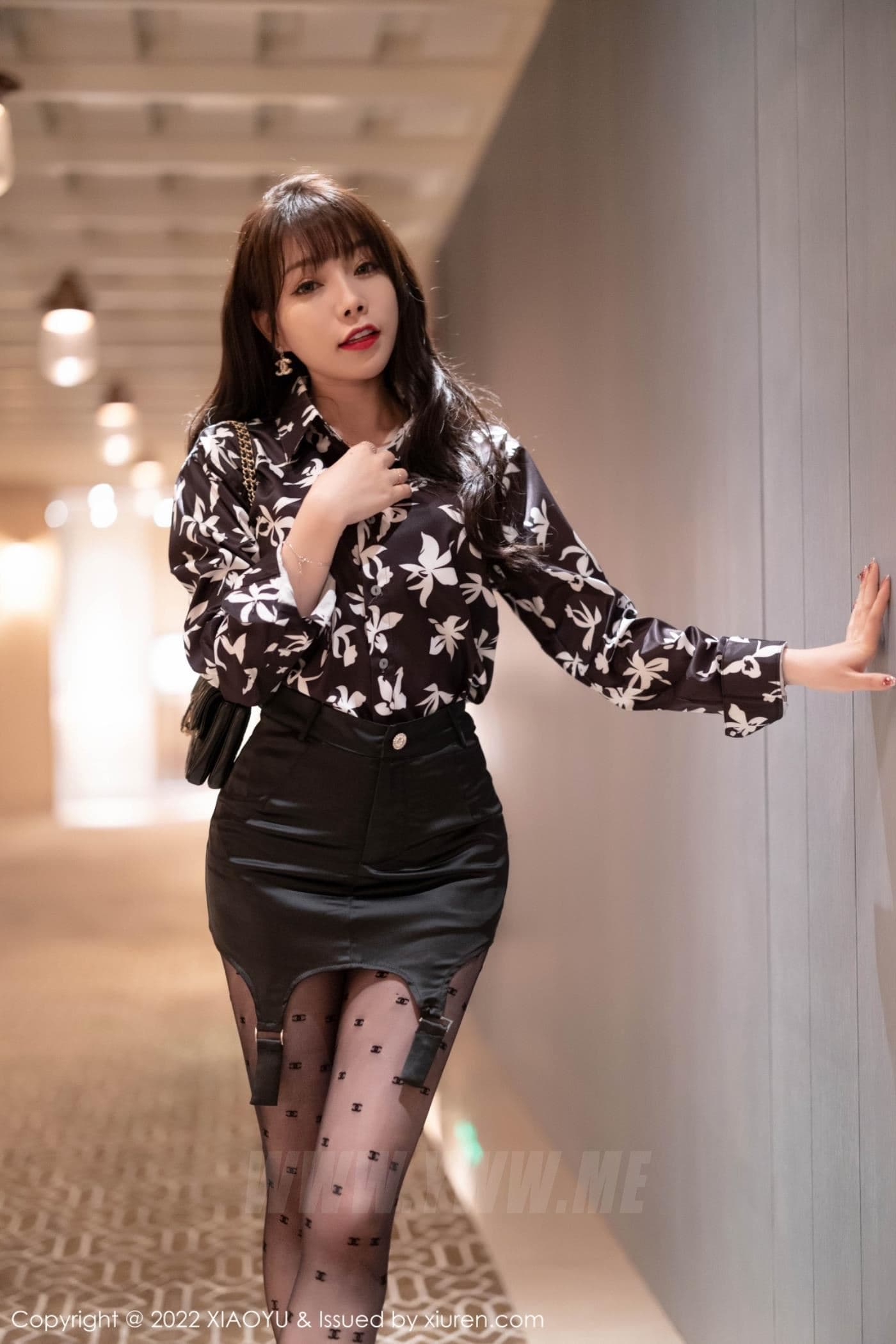 XIAOYU语画界 VOL.693 芝芝Booty 美腿黑丝